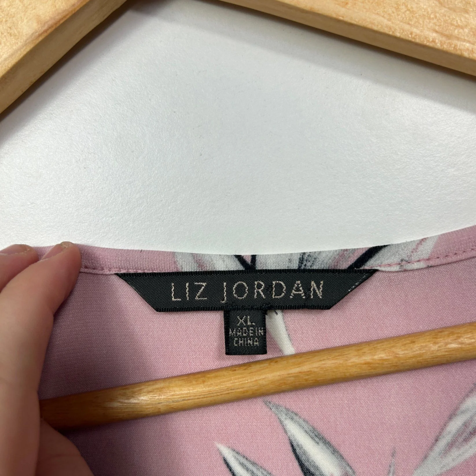 Liz Jordan Pink Black Floral Short Sleeve Top Blouse Size XL - Image 3