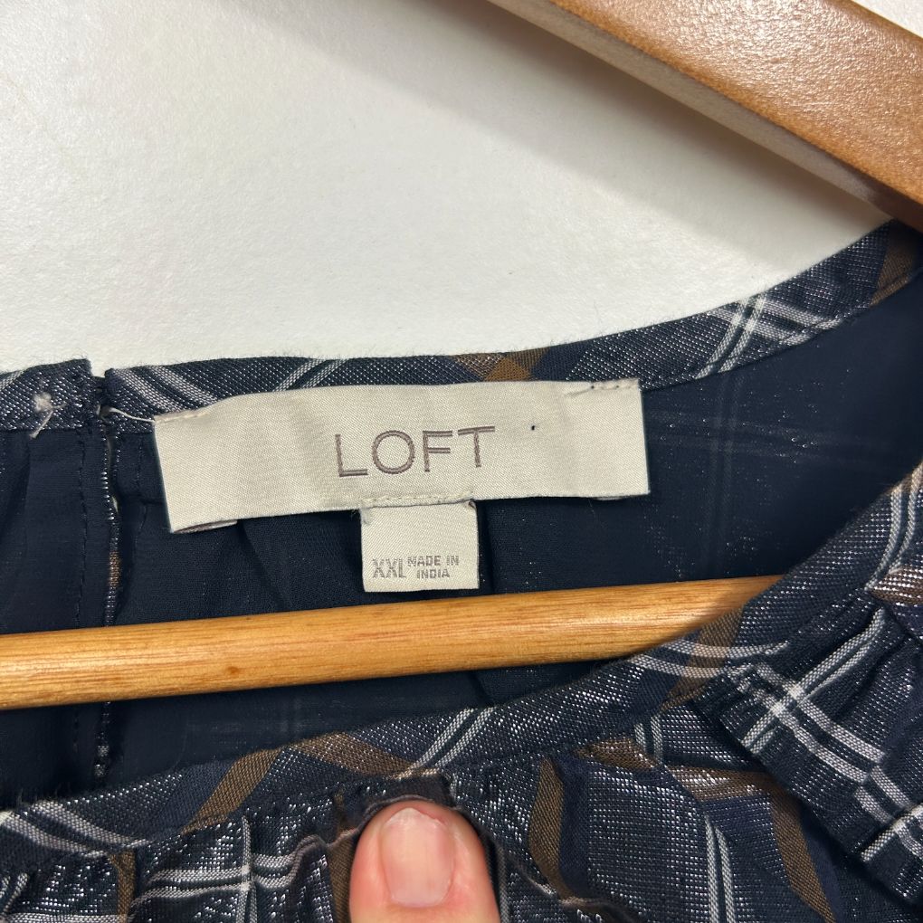 LOFT Navy Cotton Top - Size XXL - Image 3