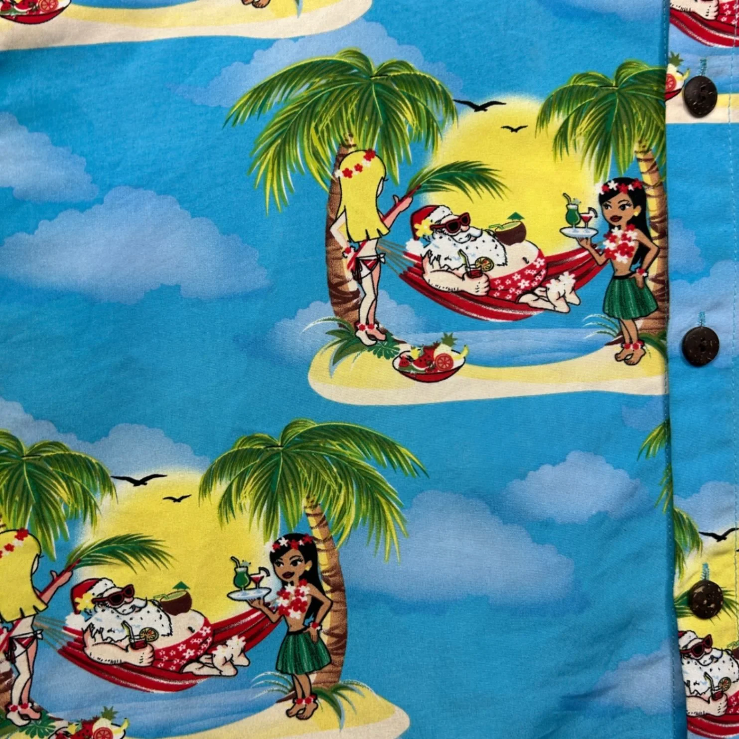 Lowes Mens Blue Christmas Santa Hawaiian Short Sleeve Shirt 2XL - Image 3