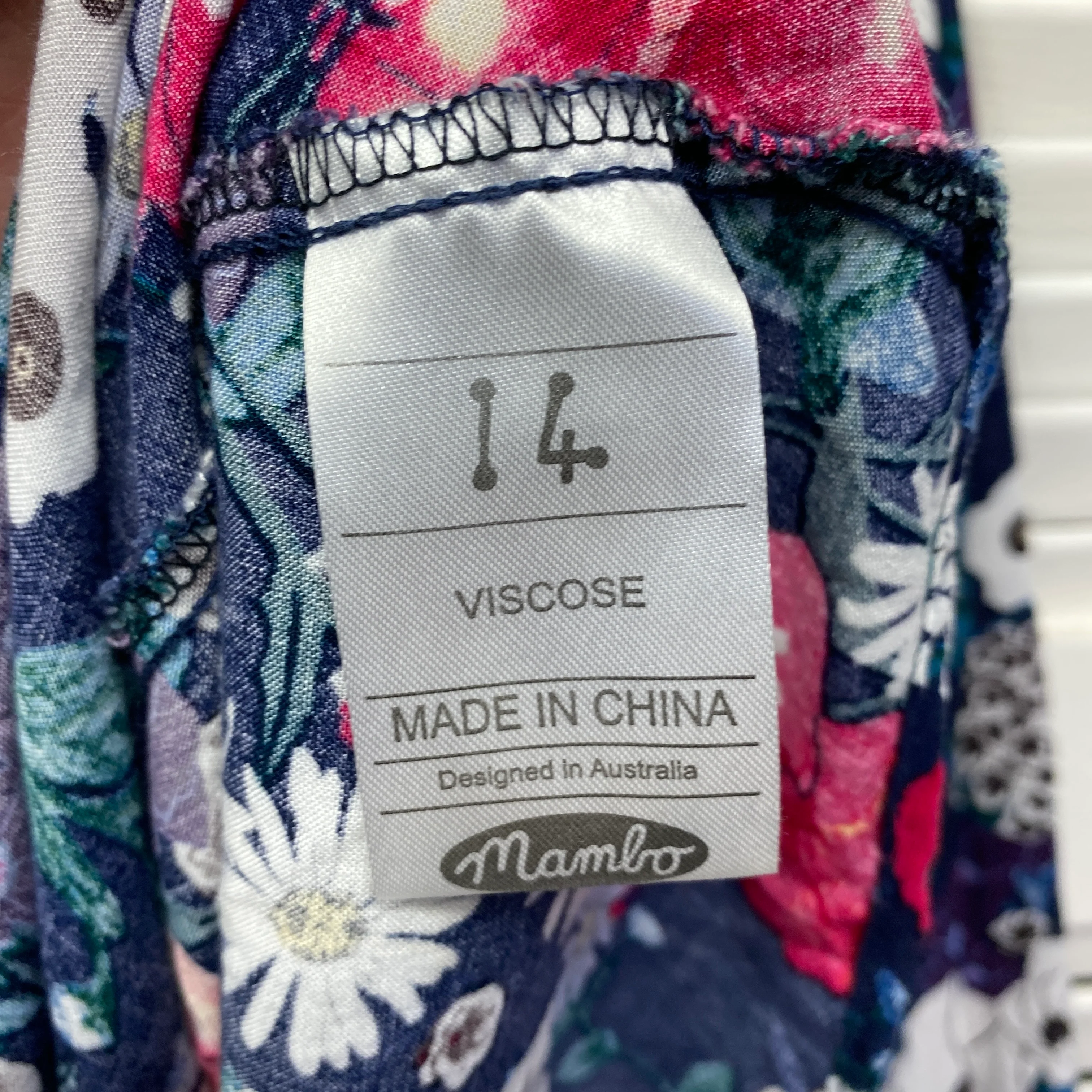 Mambo Top Size 14 Floral Long Sleeve Viscose - Image 5