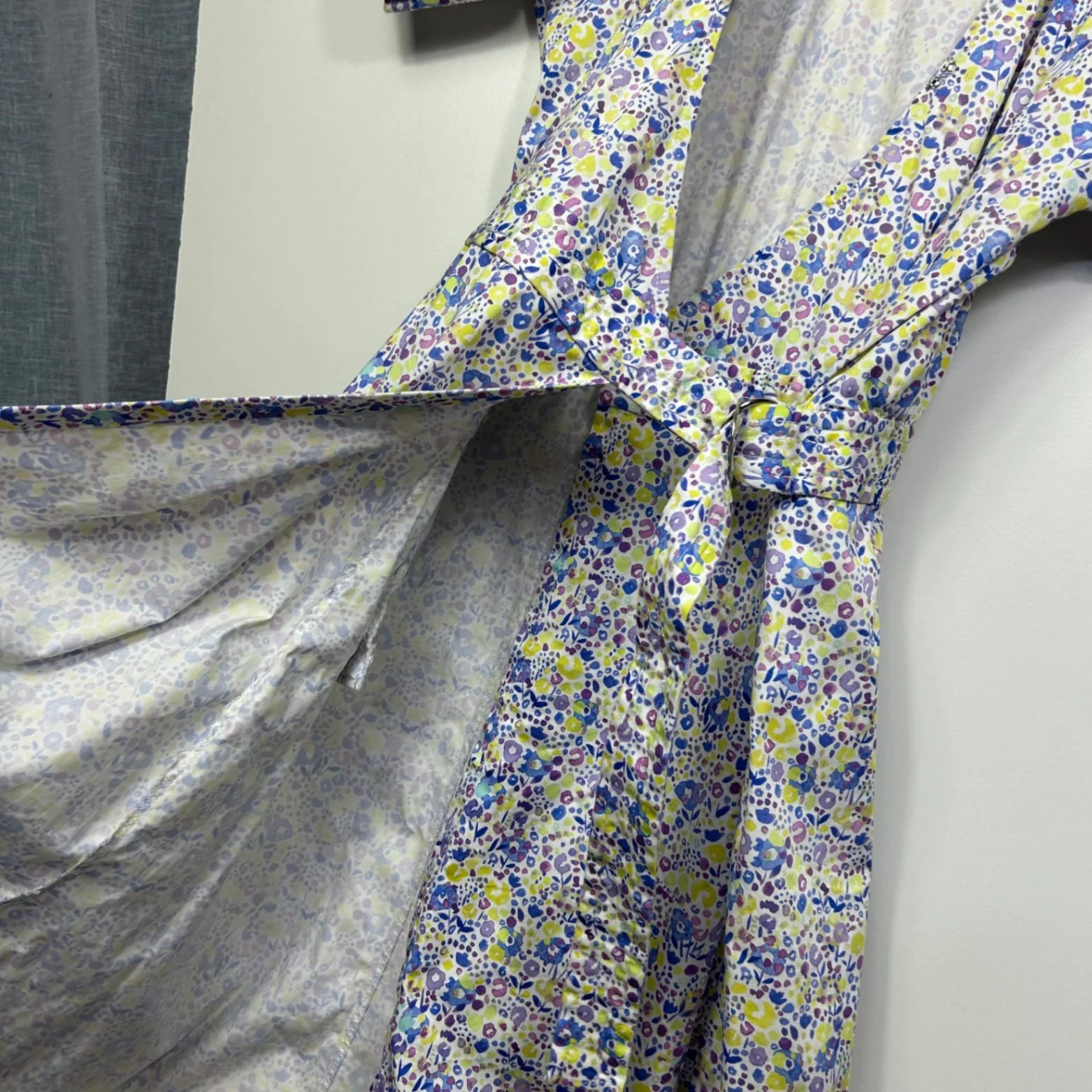 MARCS Women's Short Sleeve Floral Wrap Dress Size 12 - Image 5