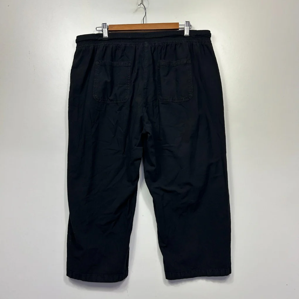 Millers Black Cropped Pants - Size 18 - Image 4