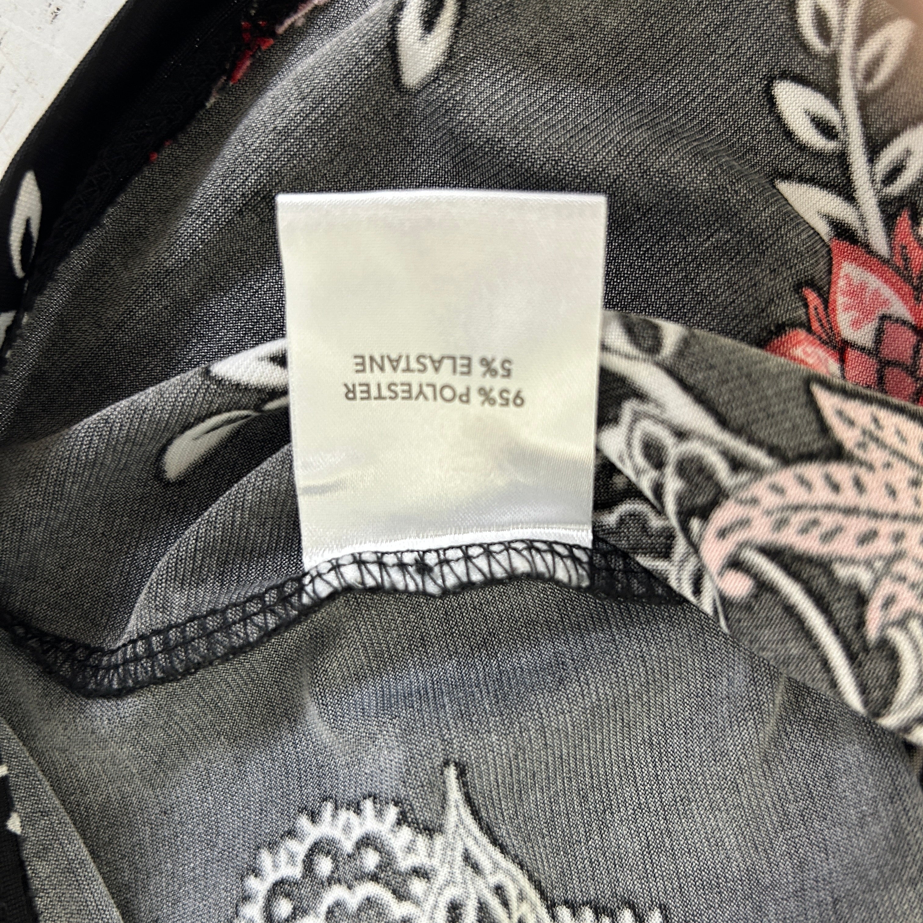 Millers Black Pink Floral Cold Shoulder Top - Size 16 - Image 3