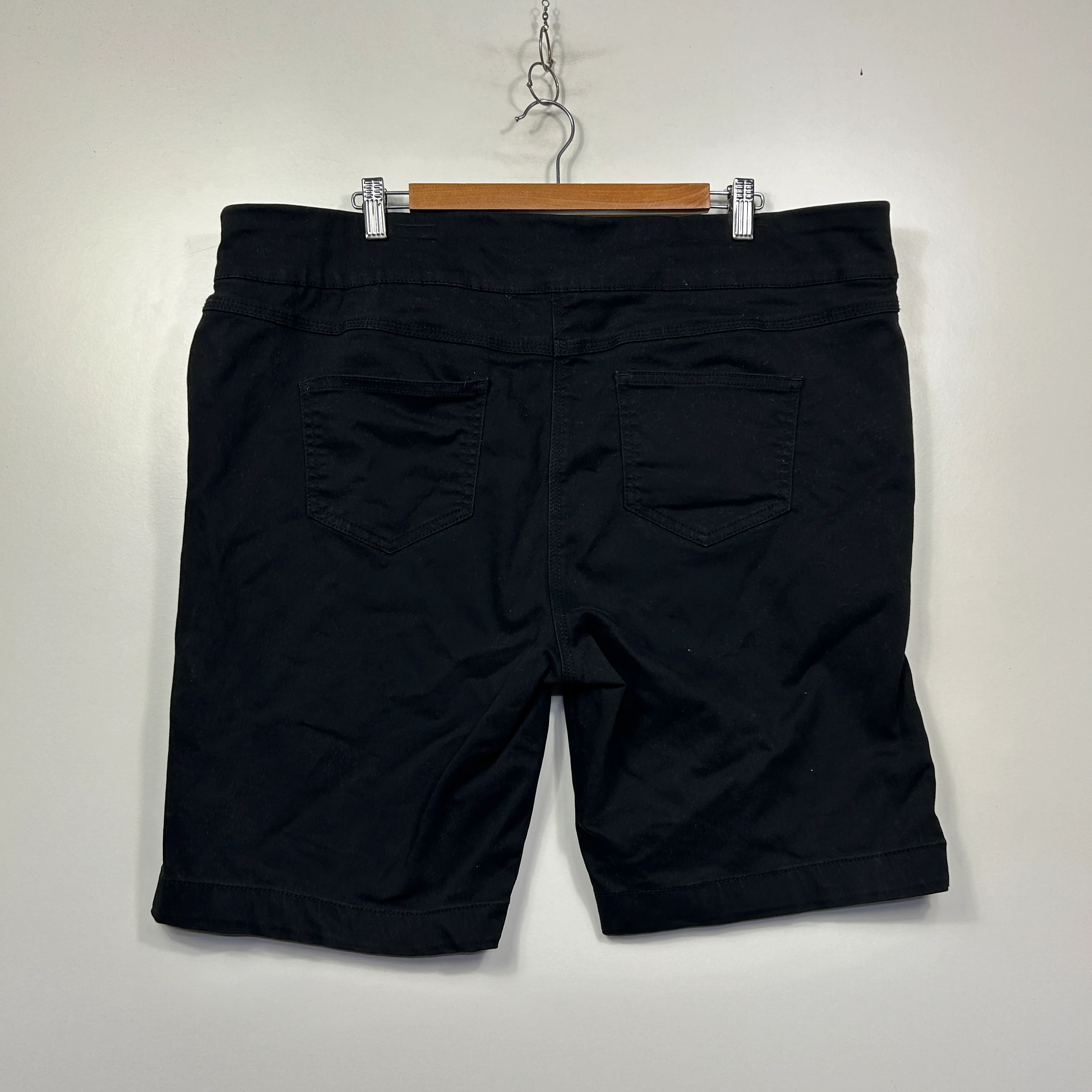 Millers Black Shorts - Size 20 - Image 3