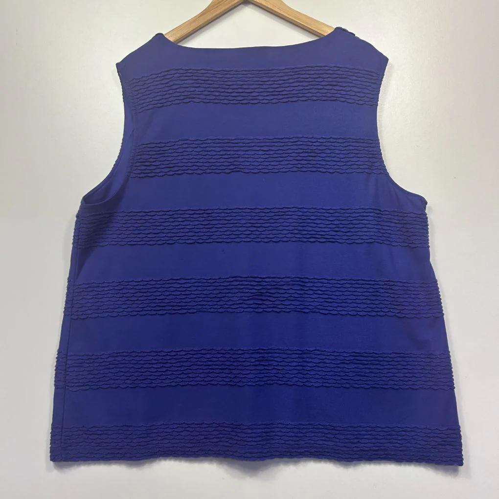 Millers Purple Top - Size 22 - Image 3
