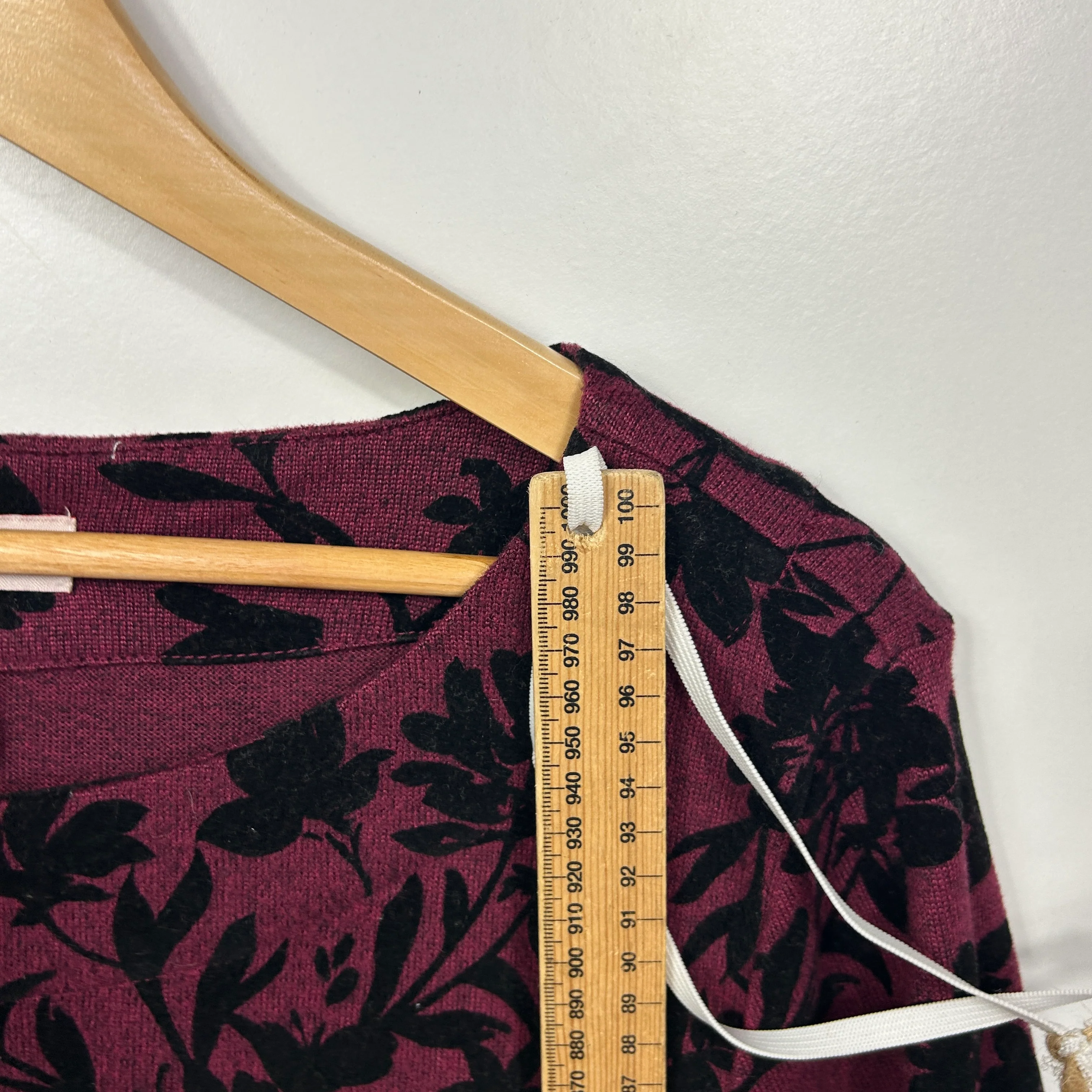 Millers Burgundy Floral Dress - Size 18 - Image 6