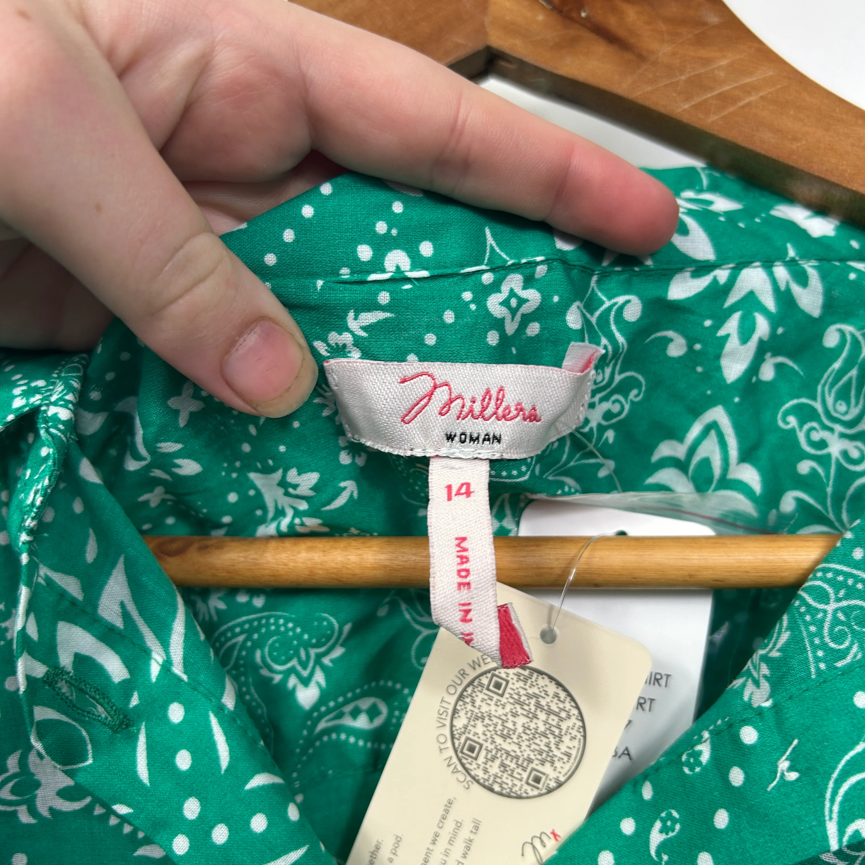 Millers Green Paisley Button Up Shirt - Size 14 - Image 2