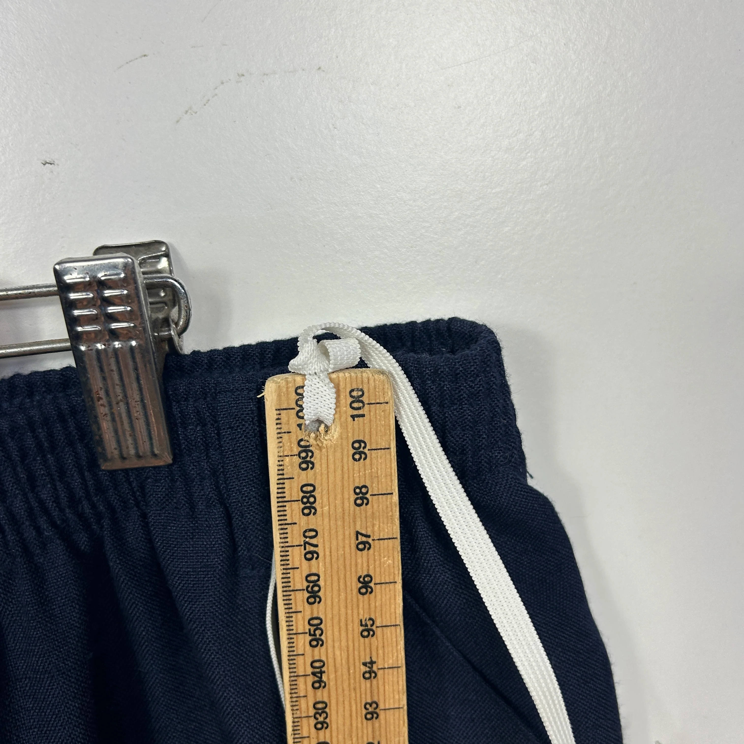Millers Navy Capri Pants - Size 20 - Image 7