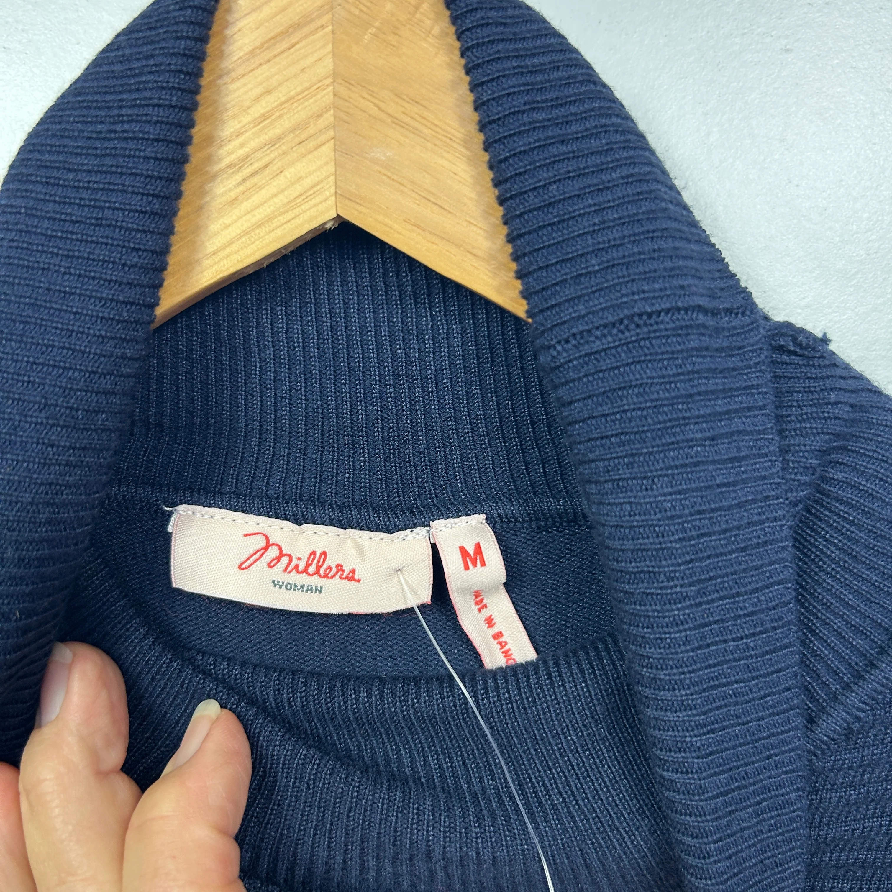 Millers Navy Turtleneck Sweater - Size 12/M - Image 5
