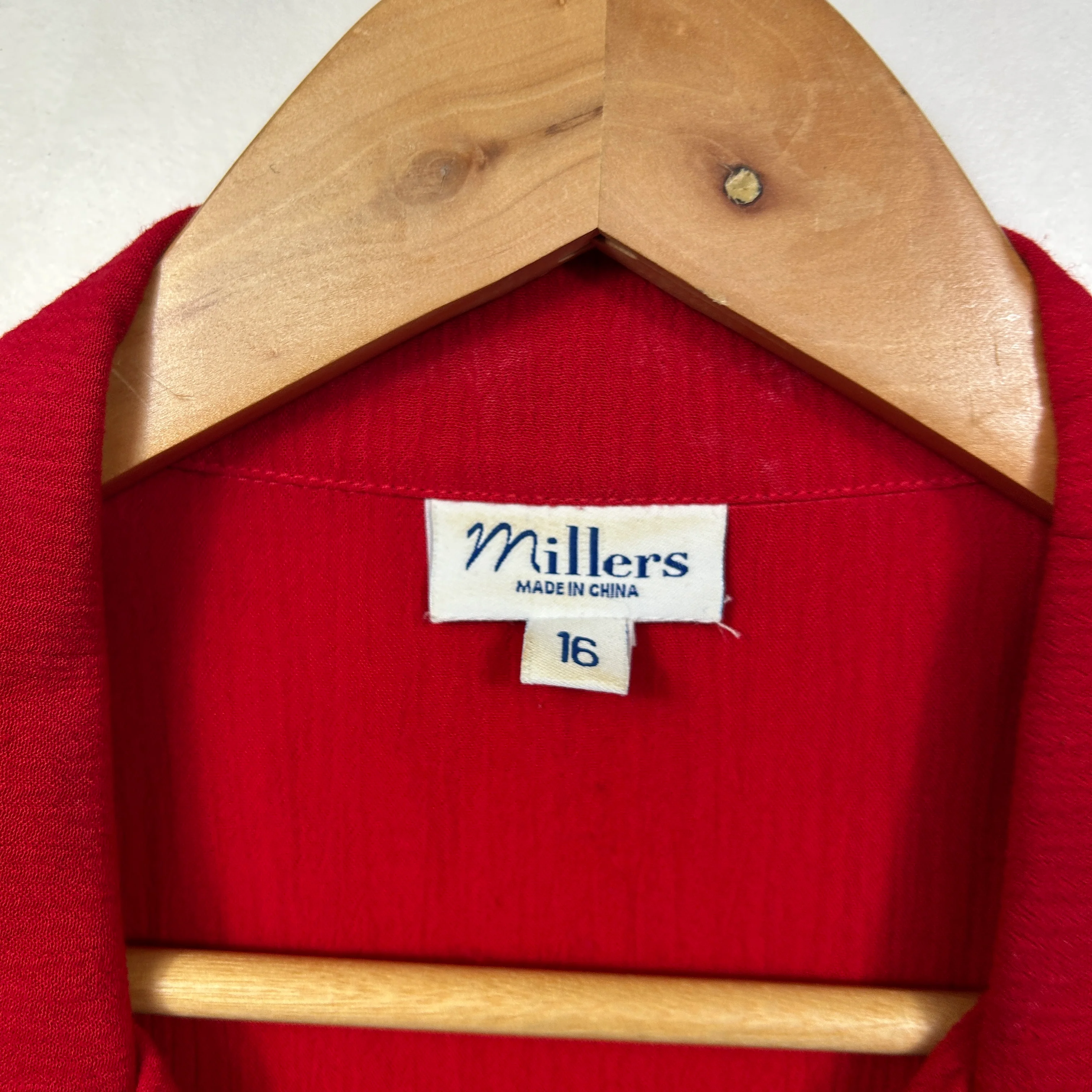 Millers Red Embroidered Button Up Short Sleeve Shirt - Size 16 - Image 2