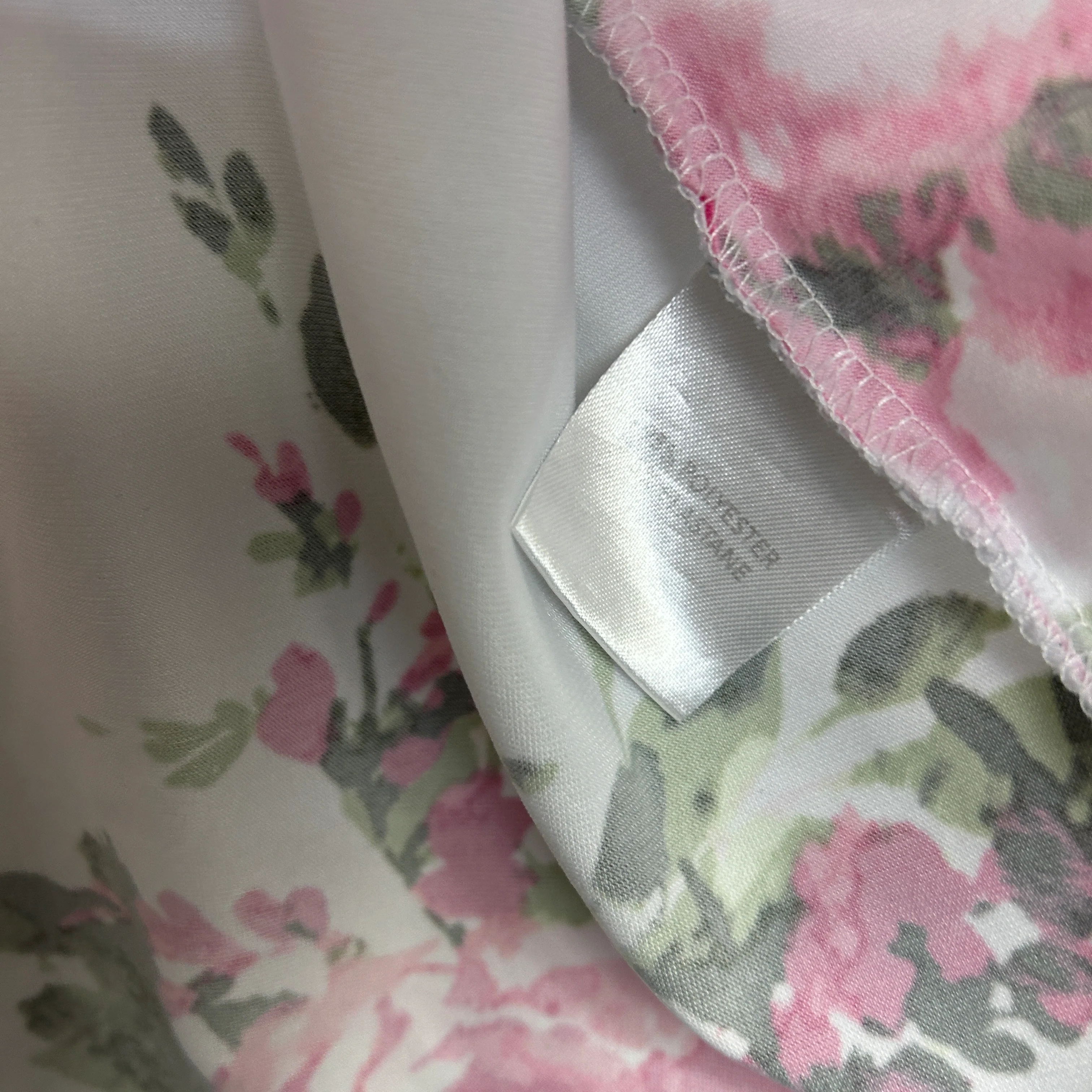 Millers White Floral Print Top - Size 20 - Image 3