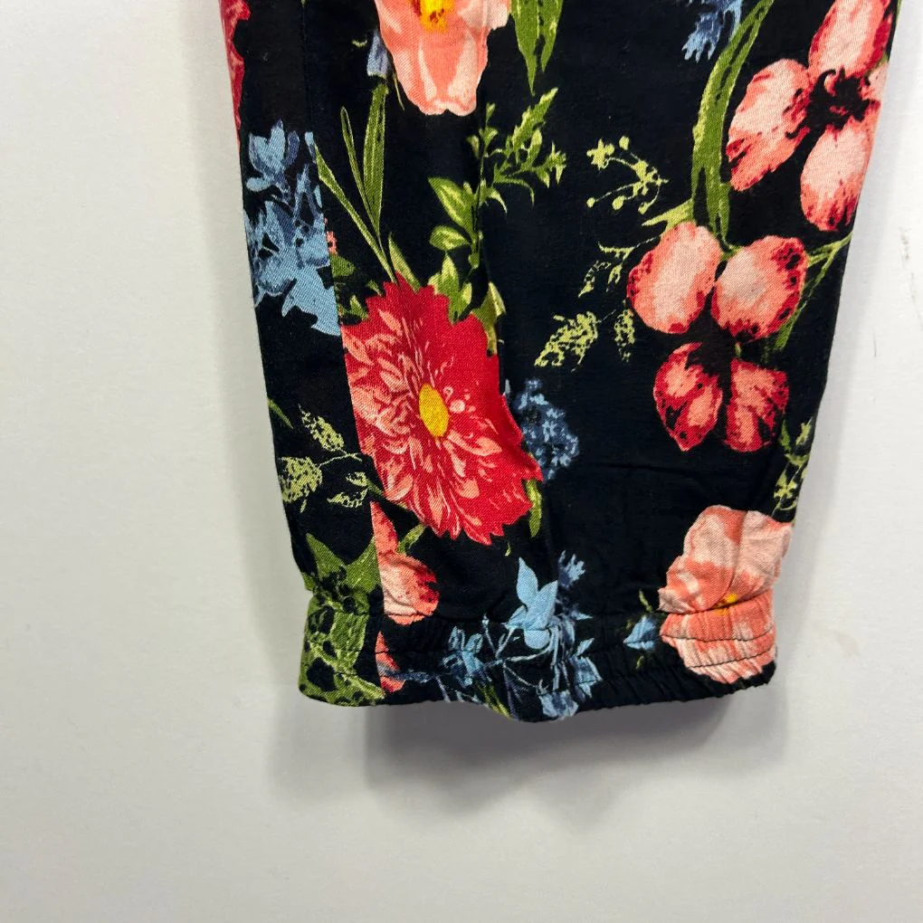 Millers Woman Black Floral Pants - Size 16 - Image 3
