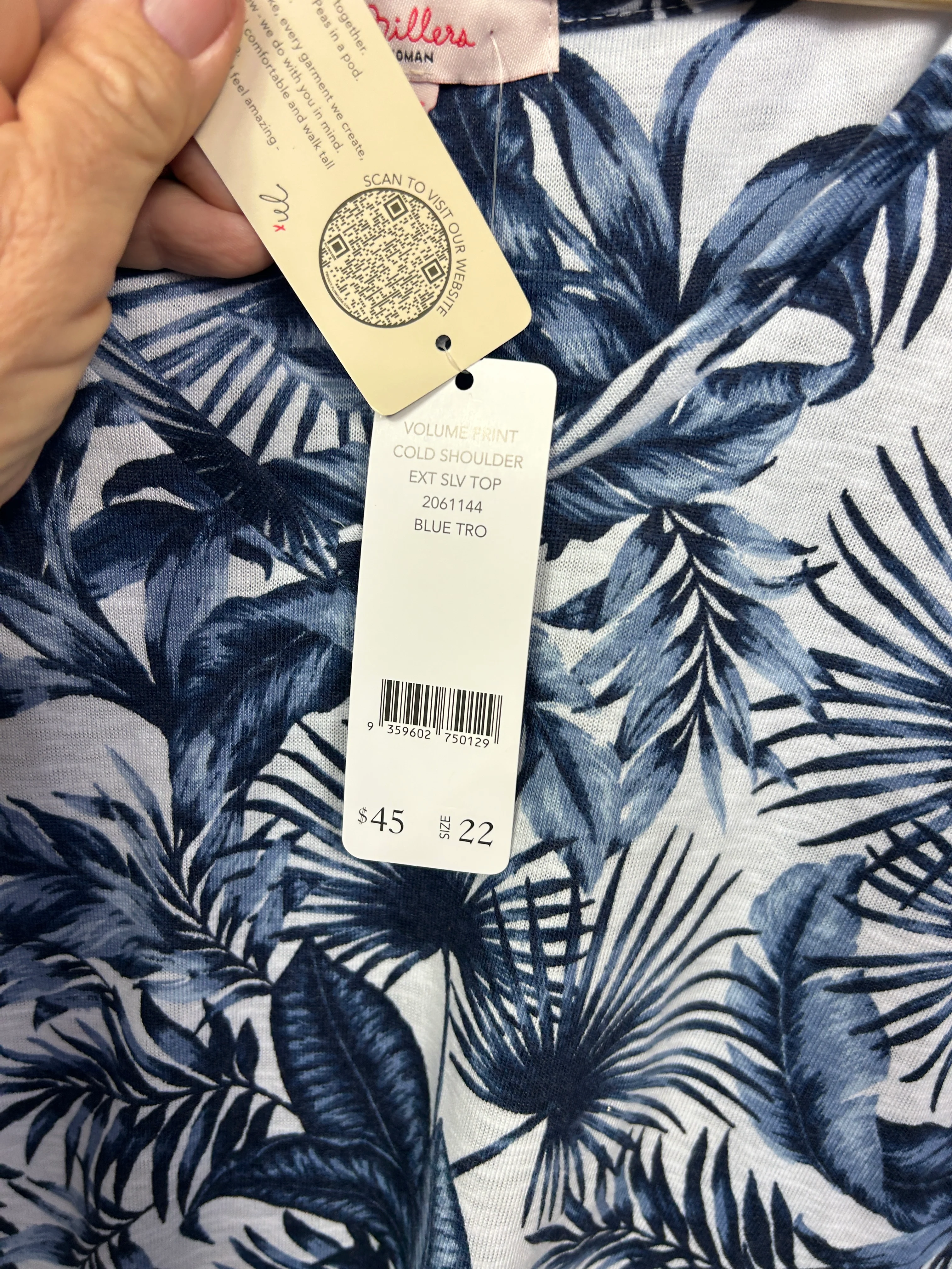 Millers Woman Blue and White Tropical Palm Print Cold Shoulder Top - Size 22 - Image 4