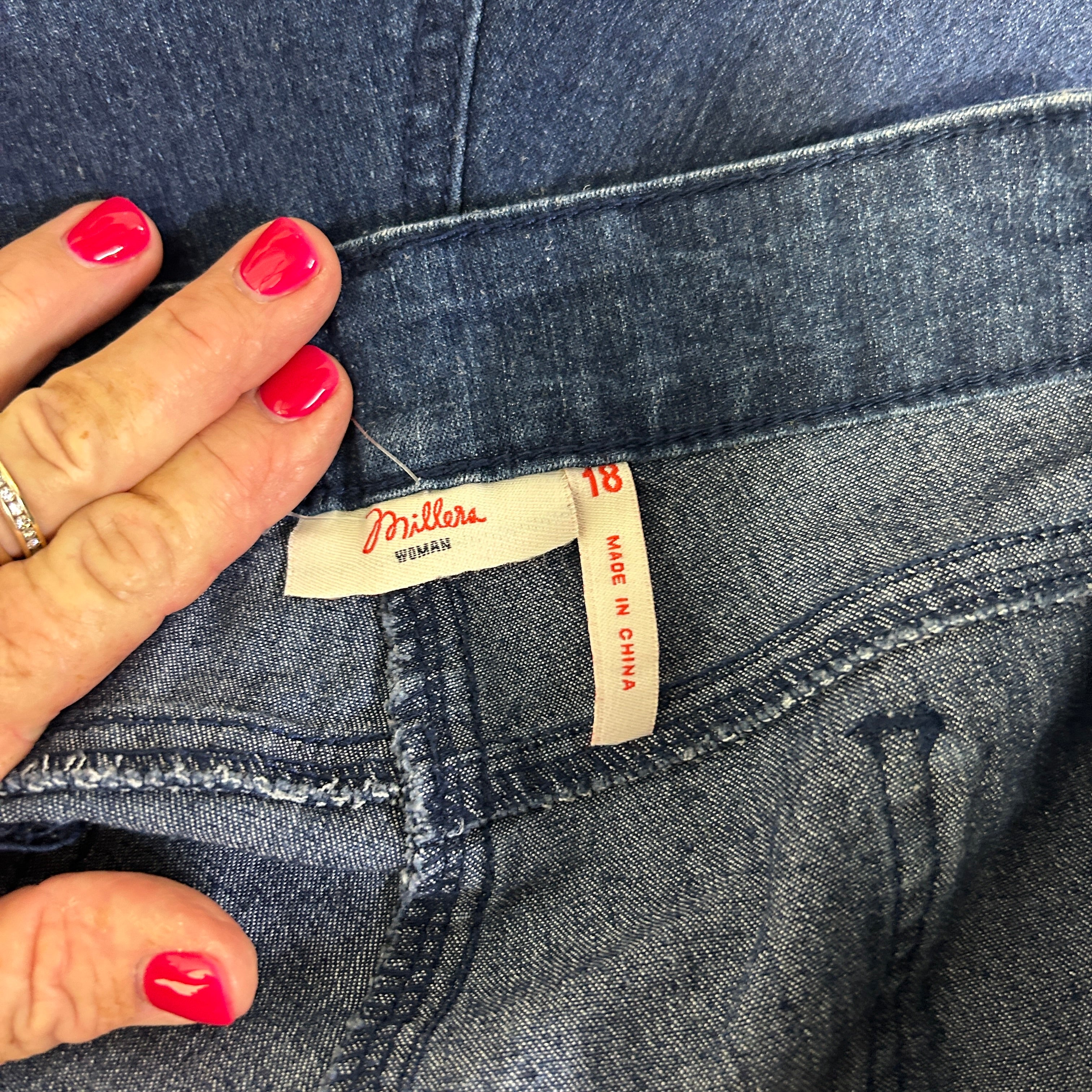 Millers Woman Dark Denim Jeans - Size 18 - Image 2