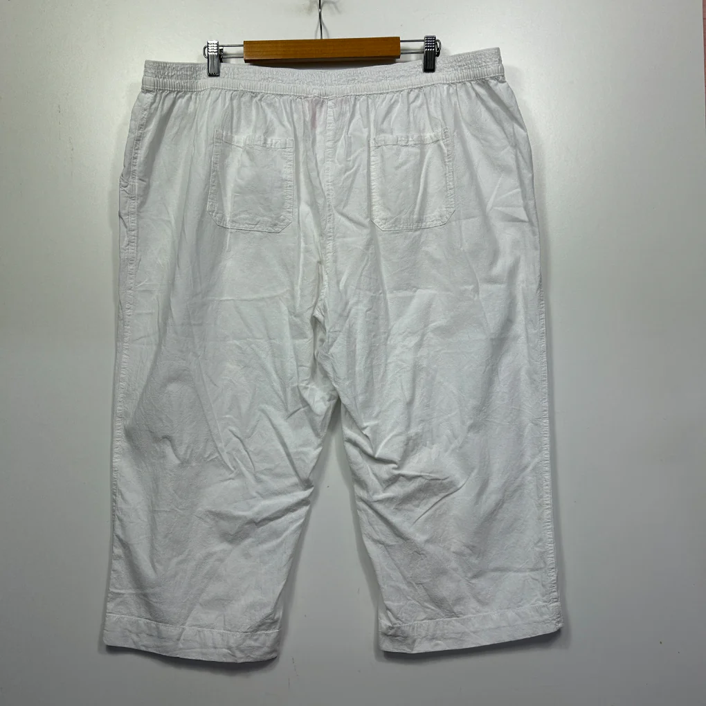 Millers Woman White Crop Pants - Size 22 - Image 2
