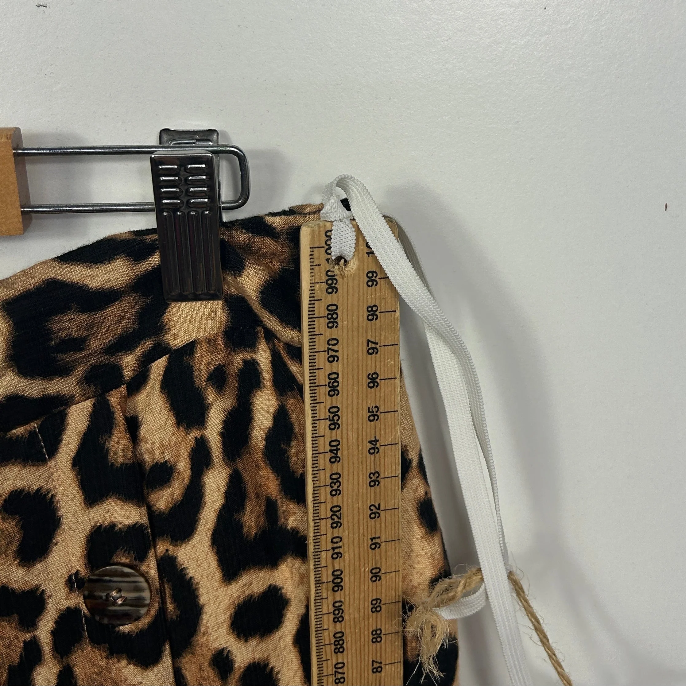 Missy Q Leopard Print Pants - Size 16 - Image 8
