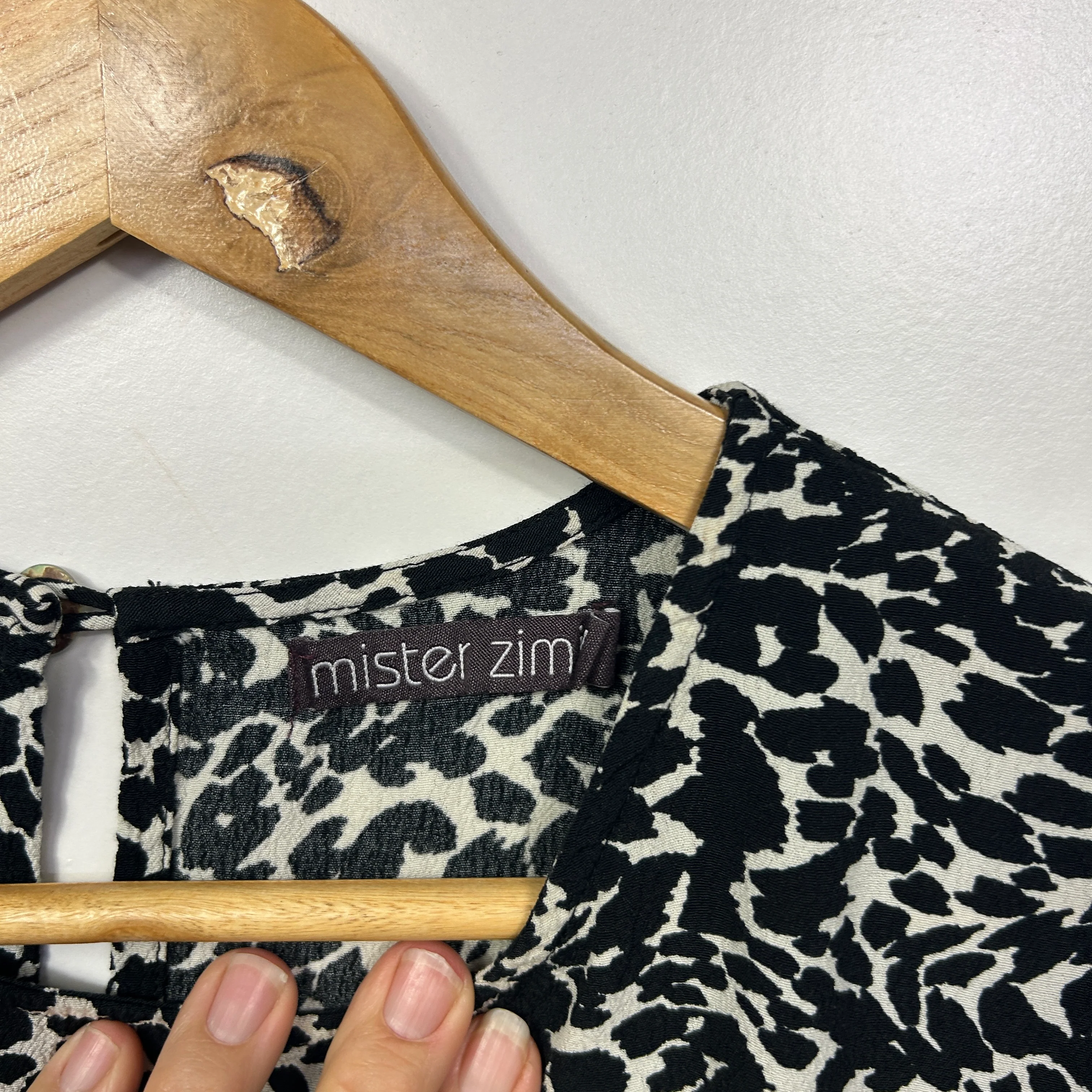 Mister Zimi Black and White Animal Print Top - Size 14 - Image 3