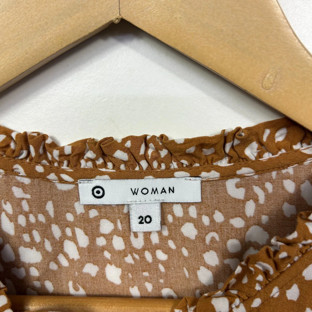 Target Tan Long Sleeve Top - Size 20 - Image 3
