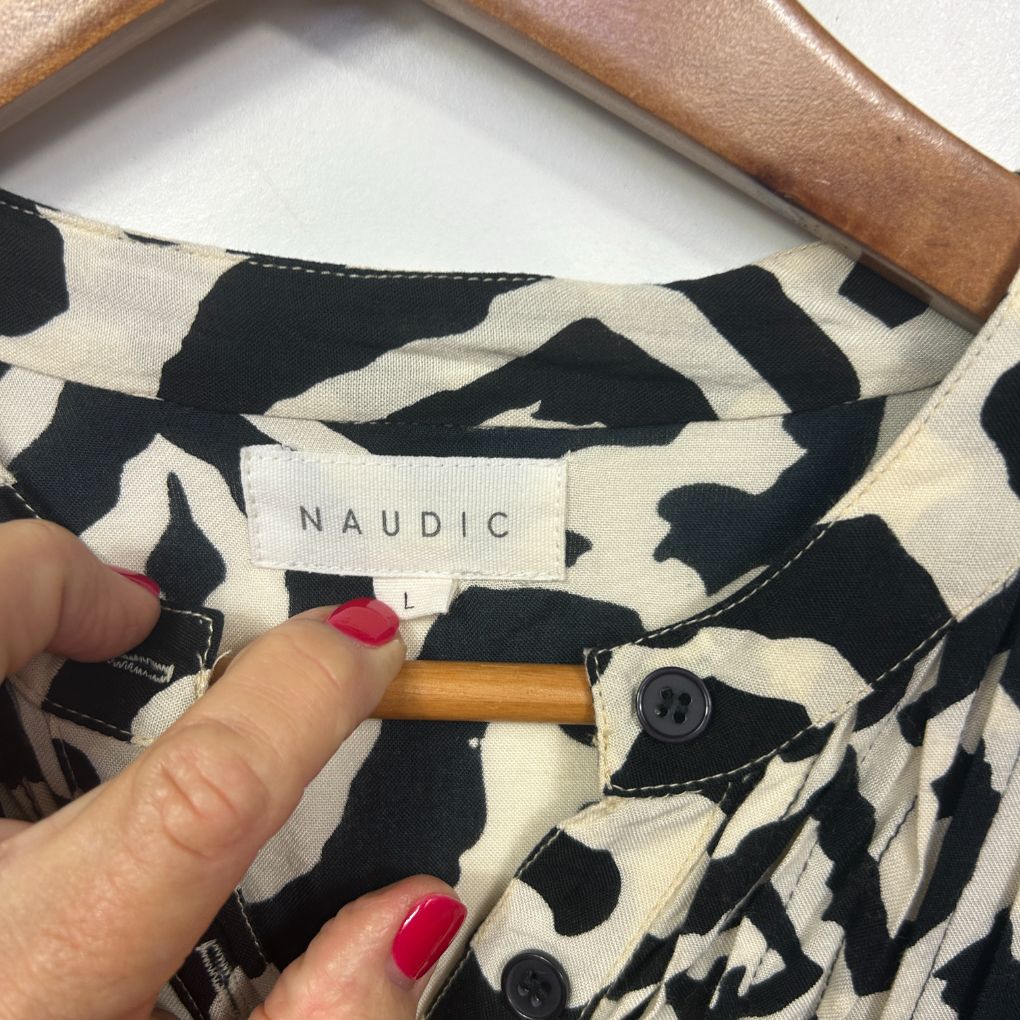 Naudic Black Top - Size L (Oversized) - Image 2