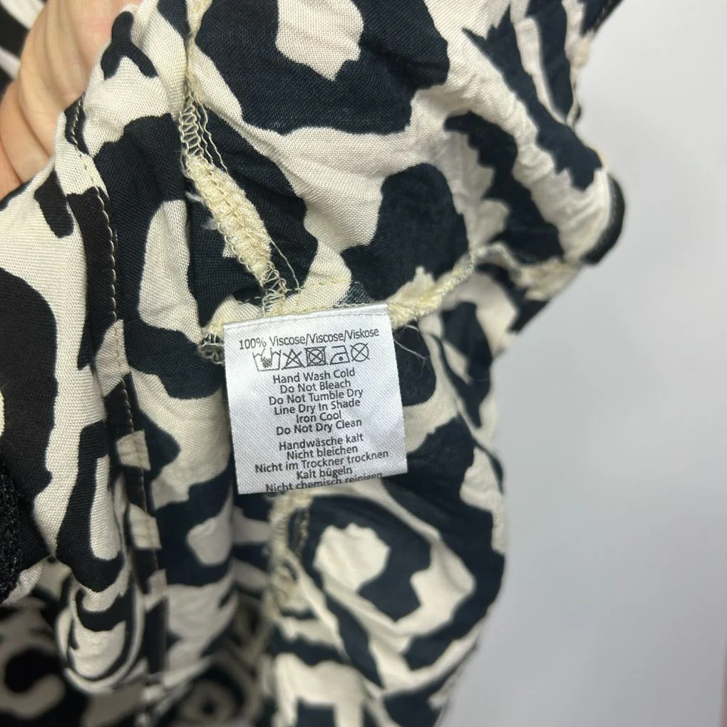 Naudic Black Top - Size L (Oversized) - Image 3