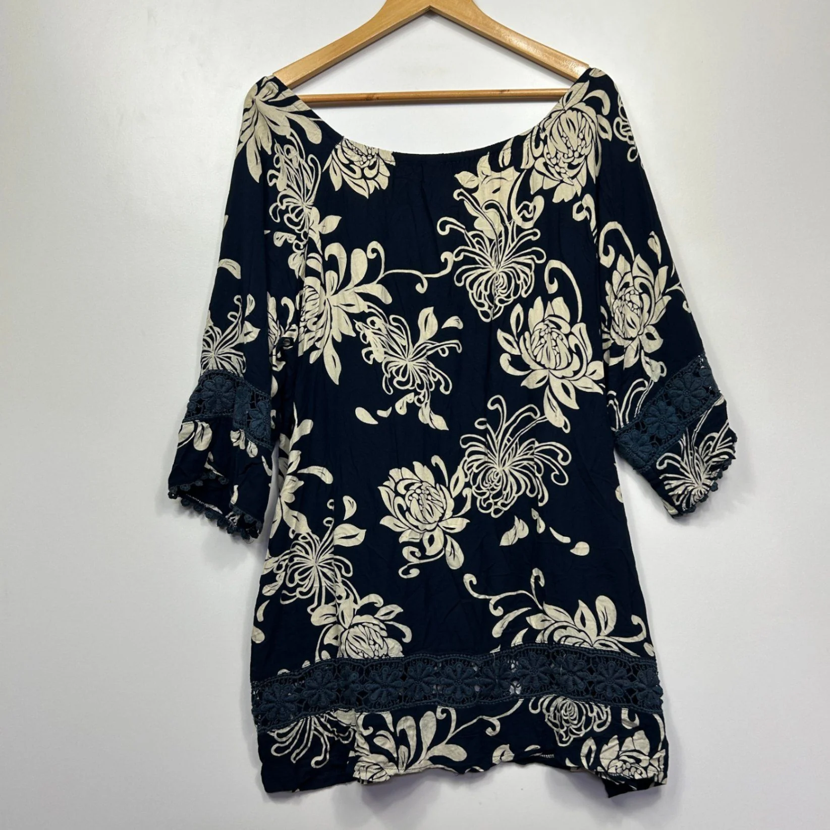Navy Floral Rayon Long Sleeve Short Length Tunic Dress Size 14 Large - Image 2
