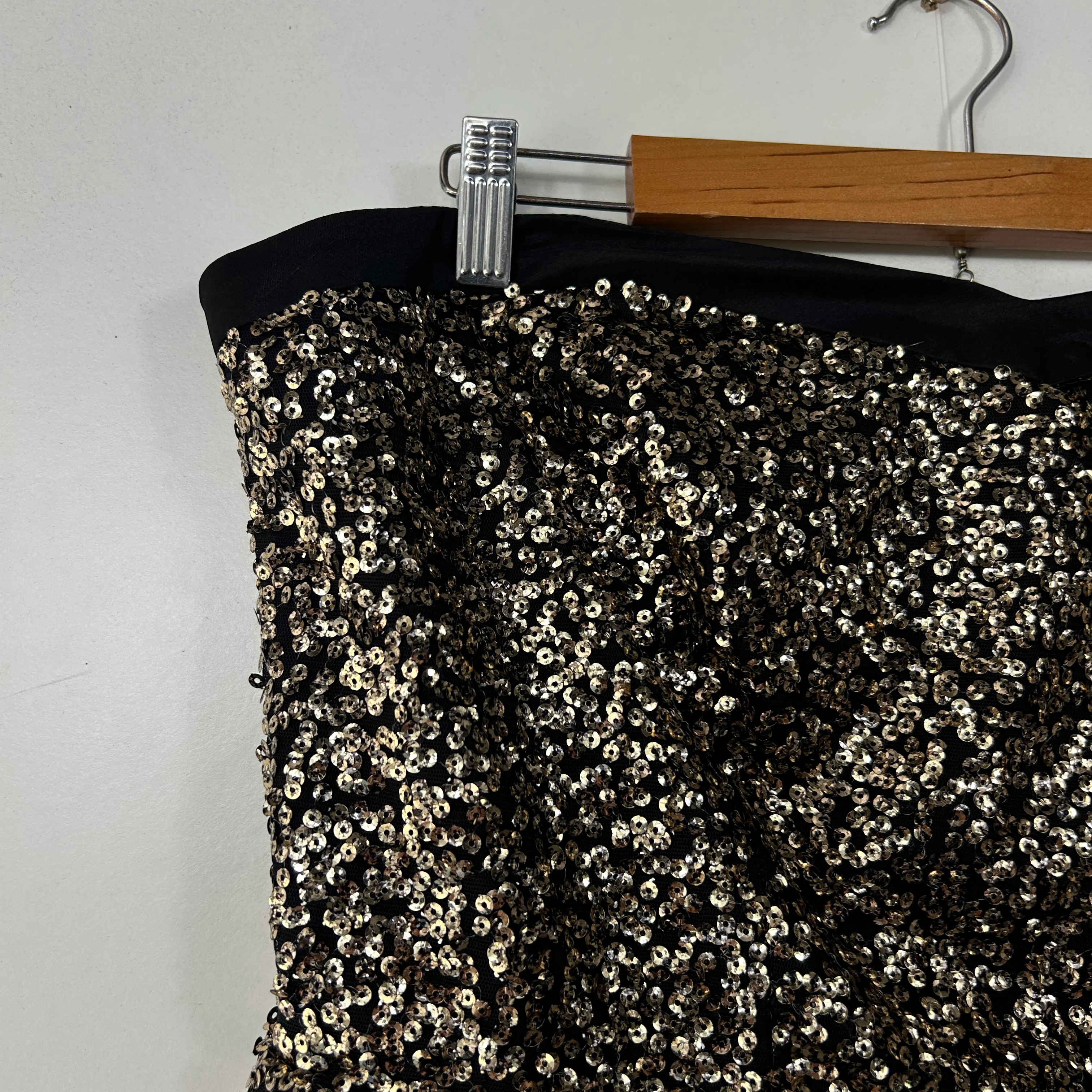 City Chic Strapless Peplum Black & Gold Sequins Evening Formal Dress - Size 18/M - Image 4