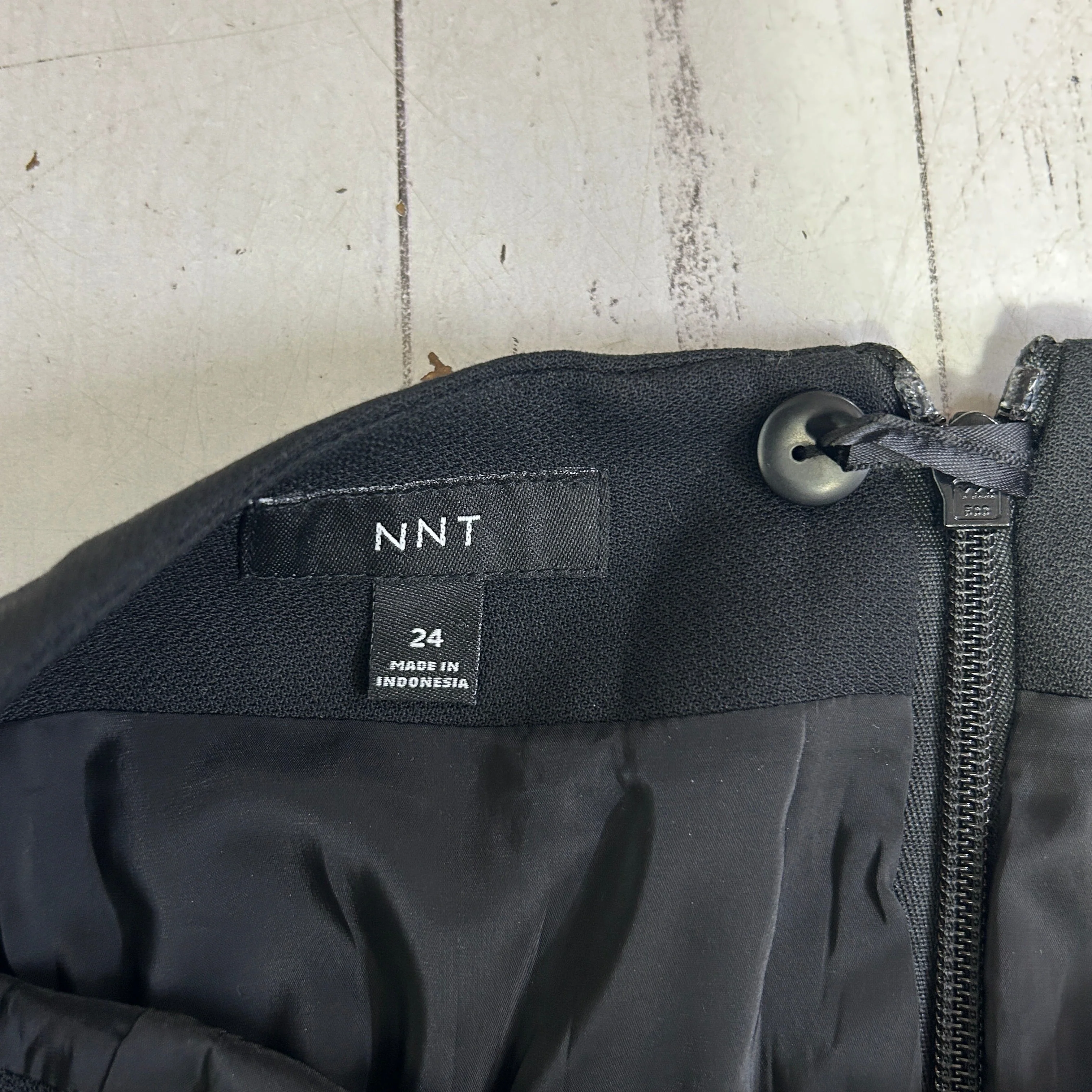 NNT Black Skirt - Size 24 - Image 2