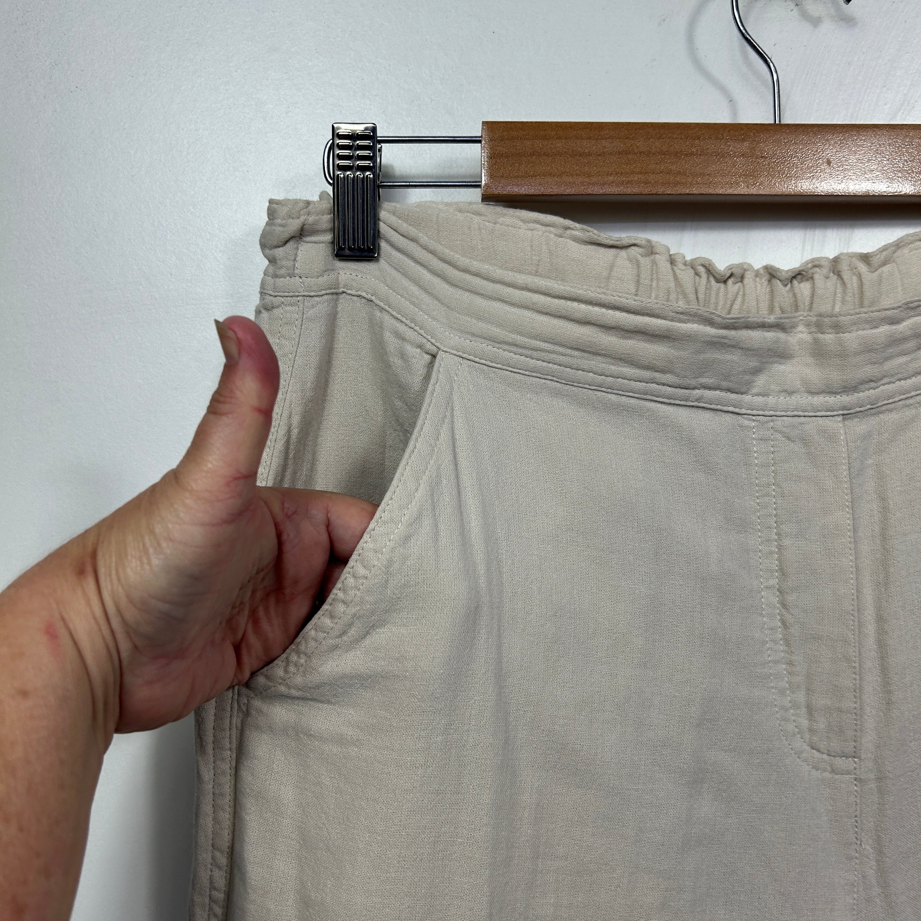 Noni B Cream LInen Pants - Size 14 - Image 4