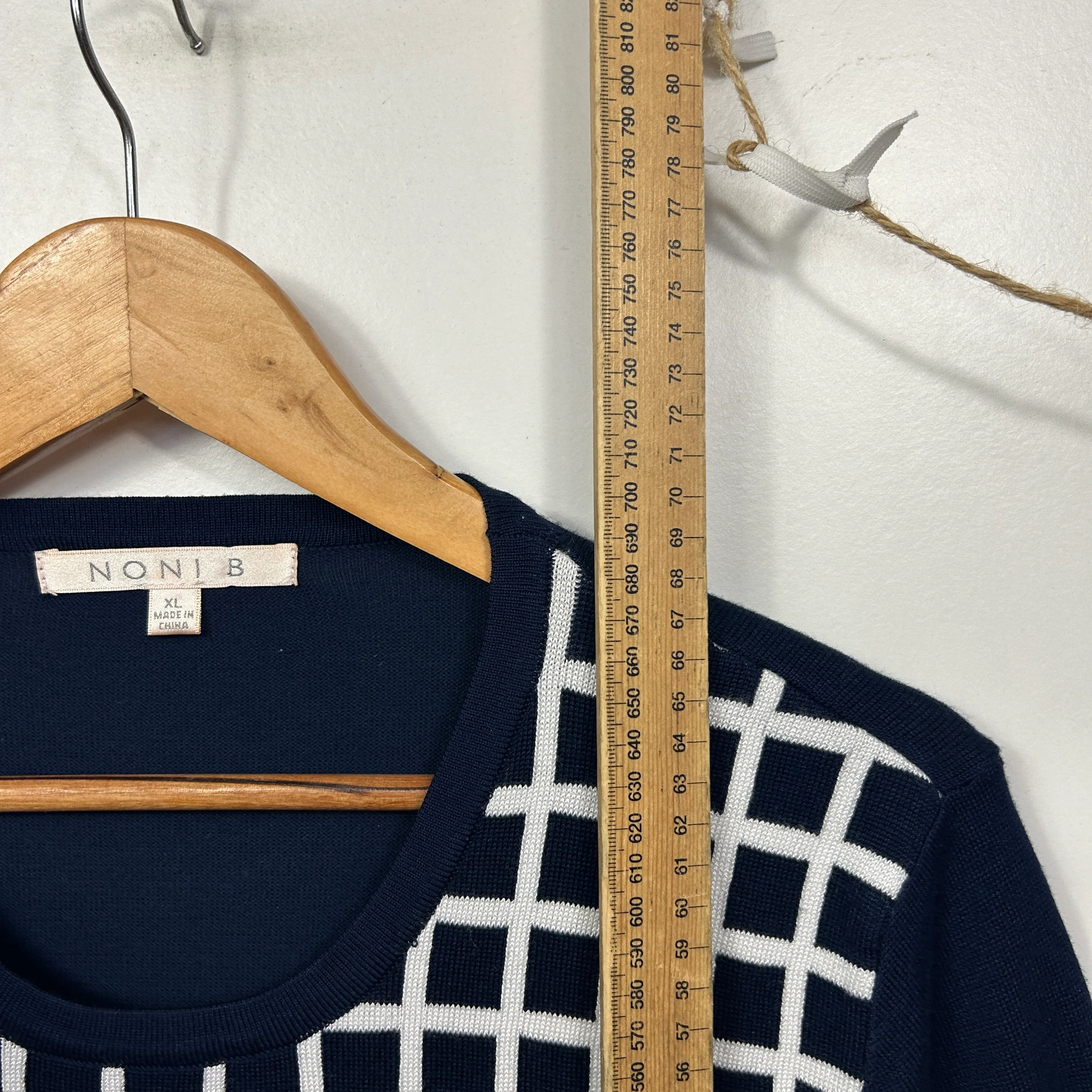 Noni B Navy Grid Check Jumper - Size XL - Image 6