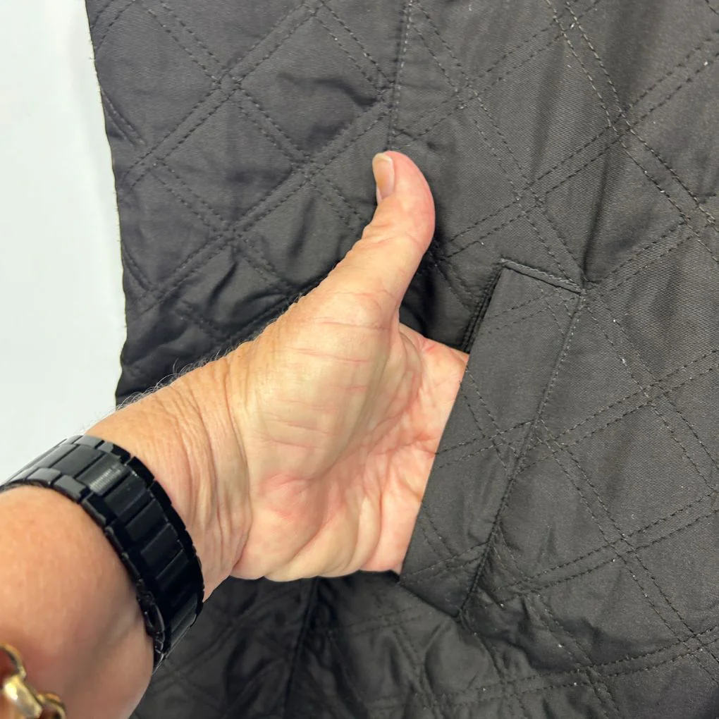 Nouvelle Woman Brown Quilted Vest - Size 20/22 - Image 4