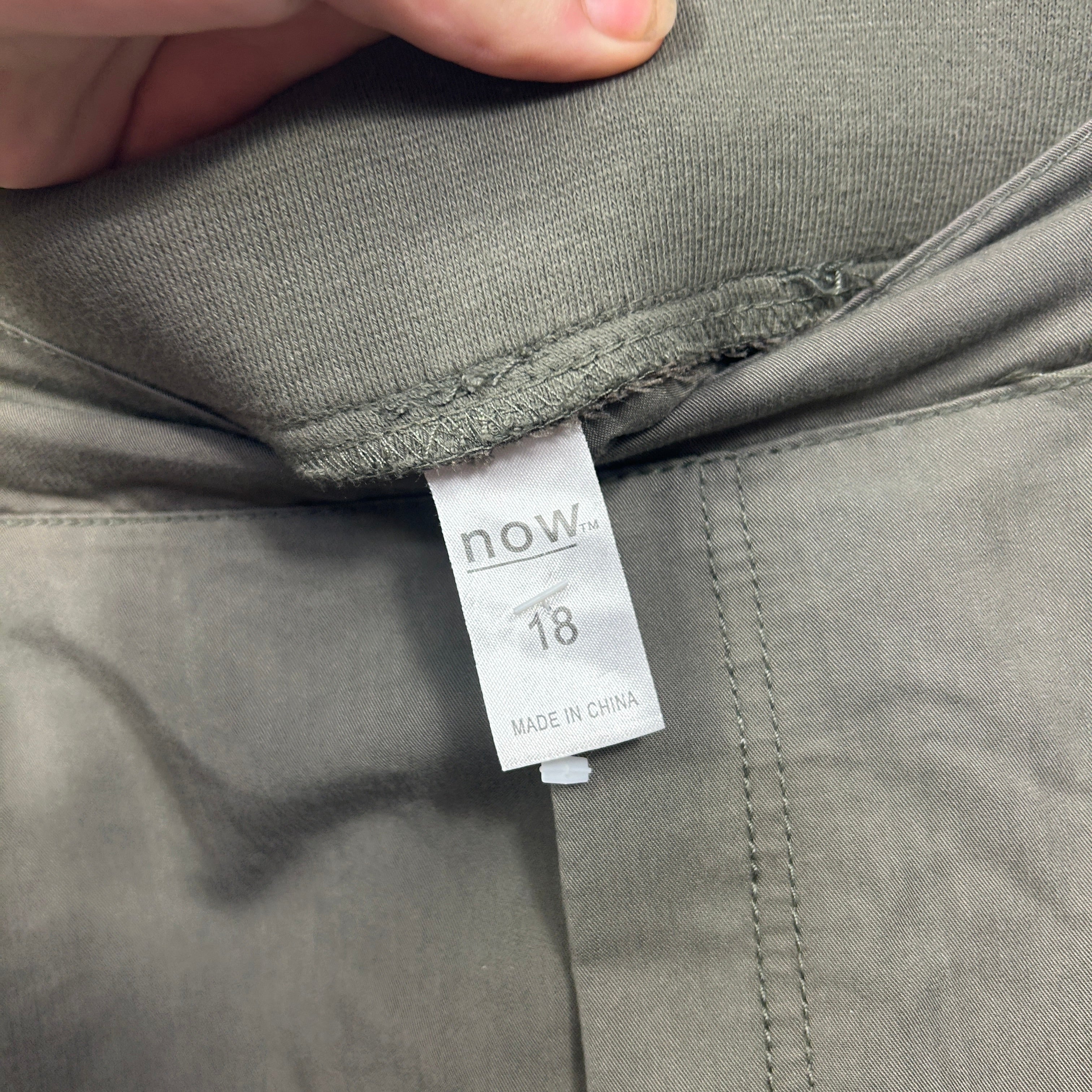 Now Olive Green Cargo Pants - Size 18 - Image 2