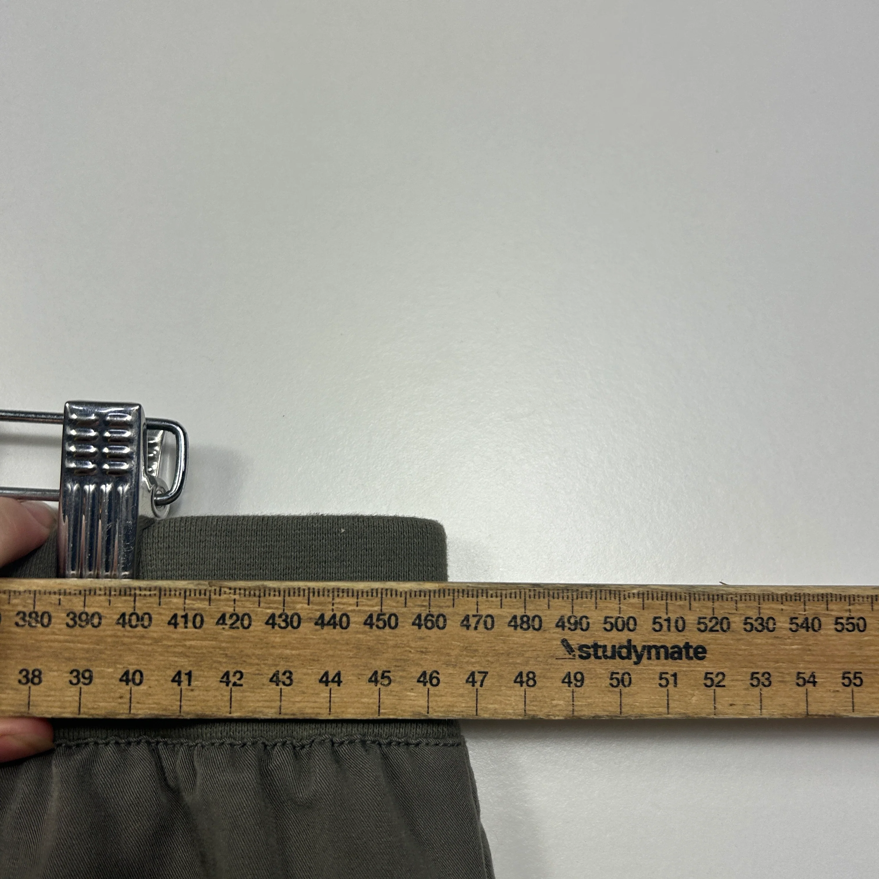 Now Olive Green Cargo Pants - Size 18 - Image 6