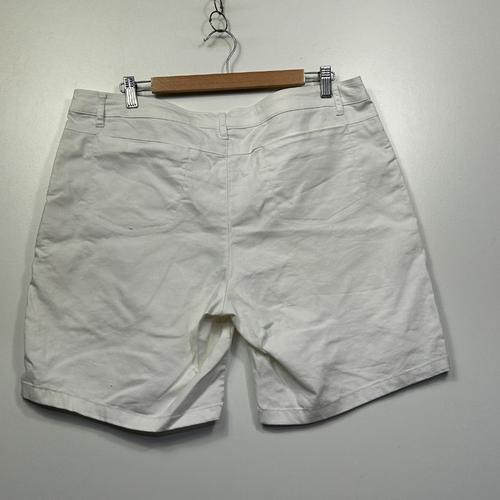 Now White Cuffed Chino Shorts - Size 16 - Image 3