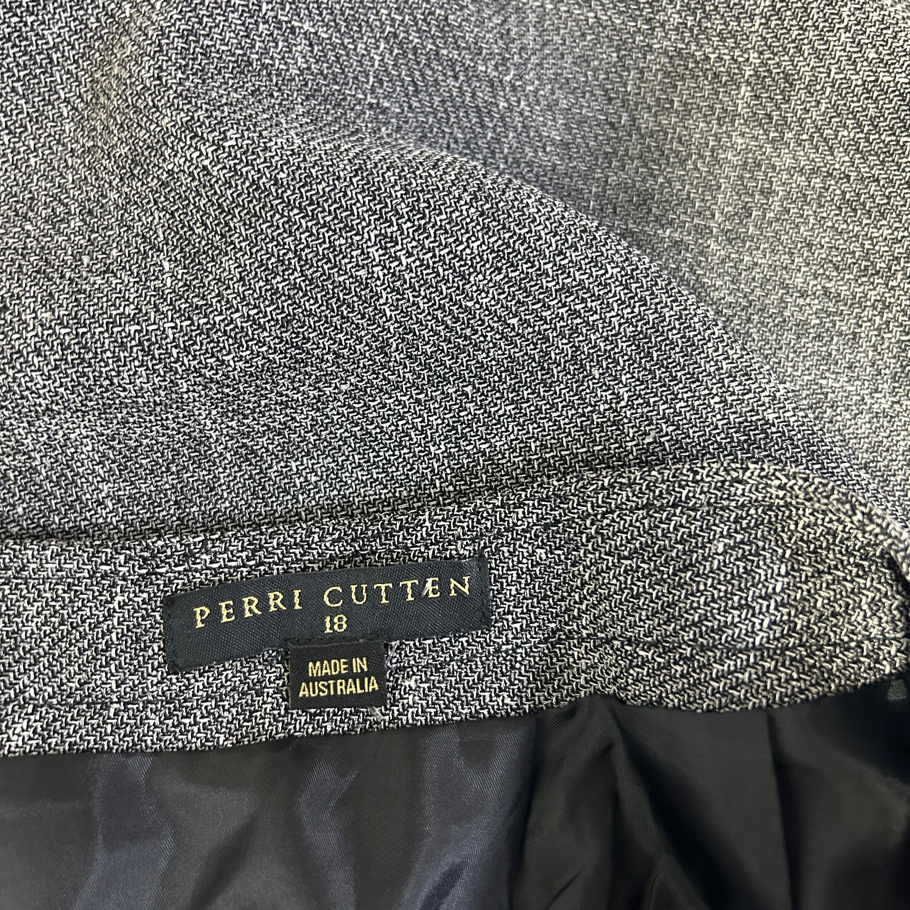 Perri Cutten Grey Skirt - Size 18 - Image 5