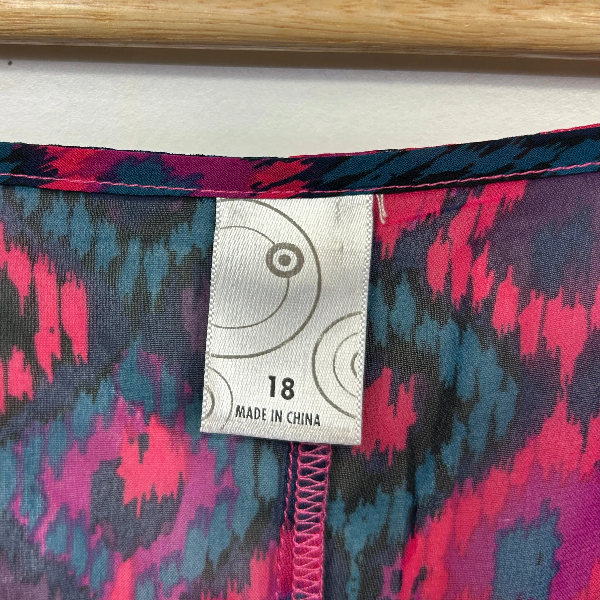 Target Pink Purple and Teal Ikat Print Kaftan - Size 18 - Image 3
