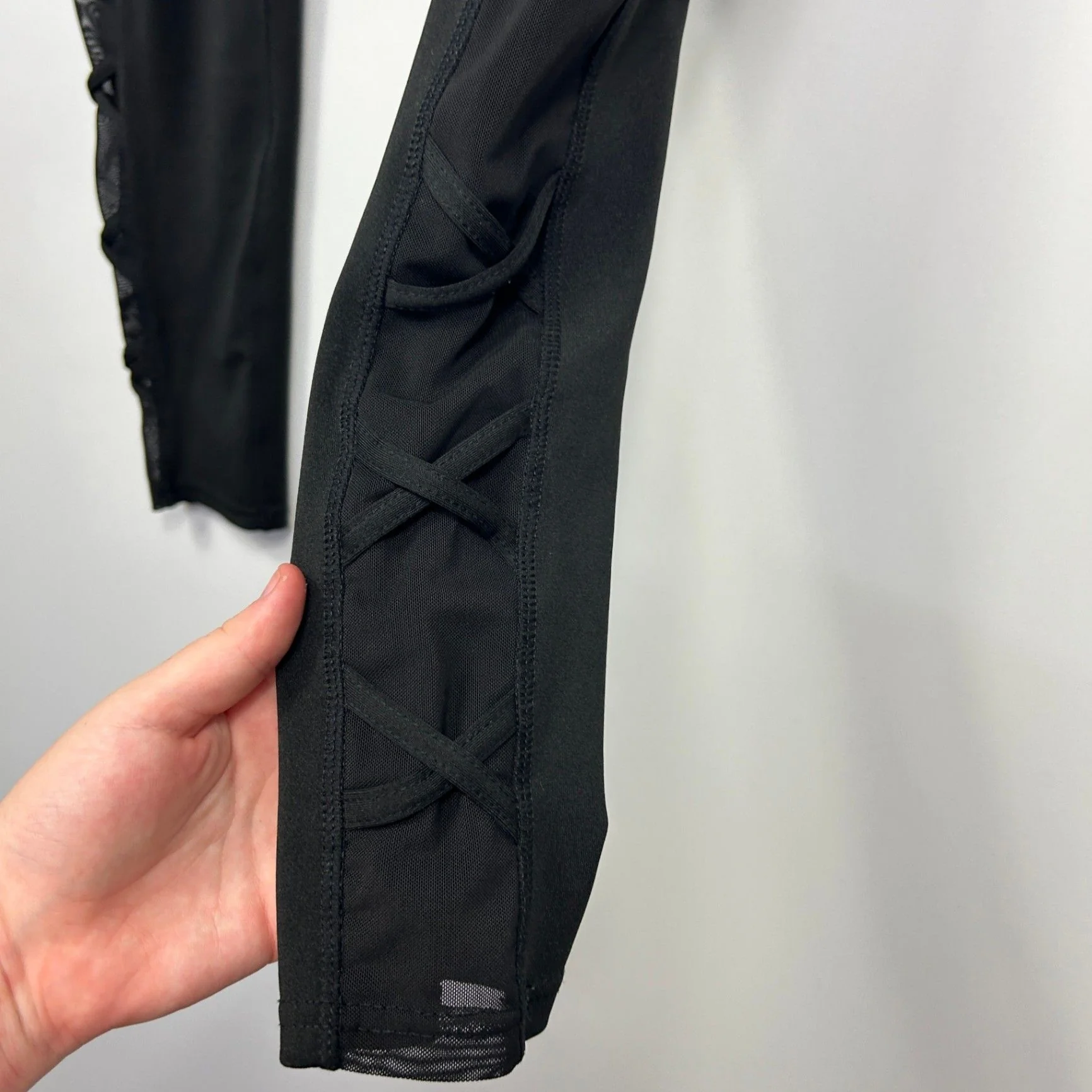 PopFit Black High Waist Active Leggings Mesh Detail Pockets Size Large - Image 5