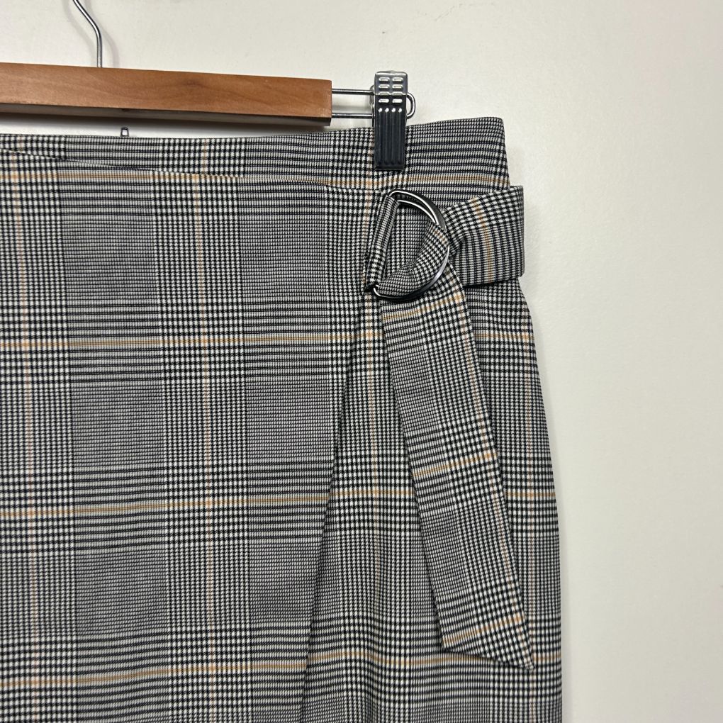 Preview Black Houndstooth Skirt - Size 12 - Image 5