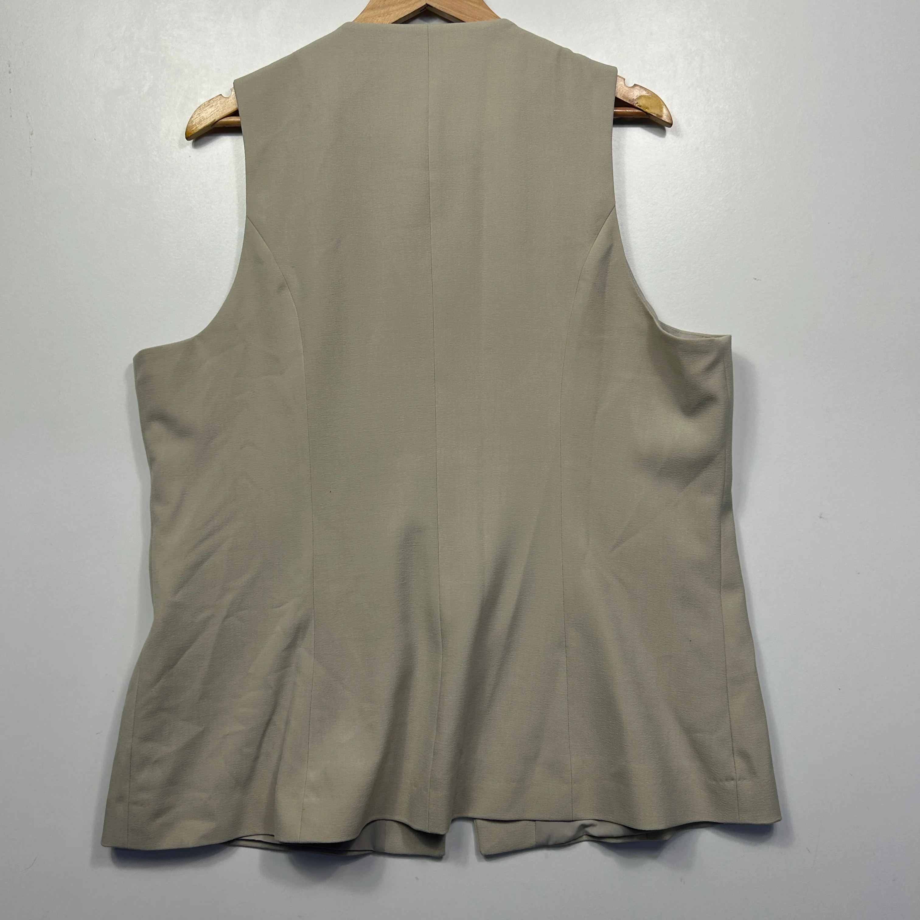 Preview Taupe Vest Top - Size 20 - Image 4