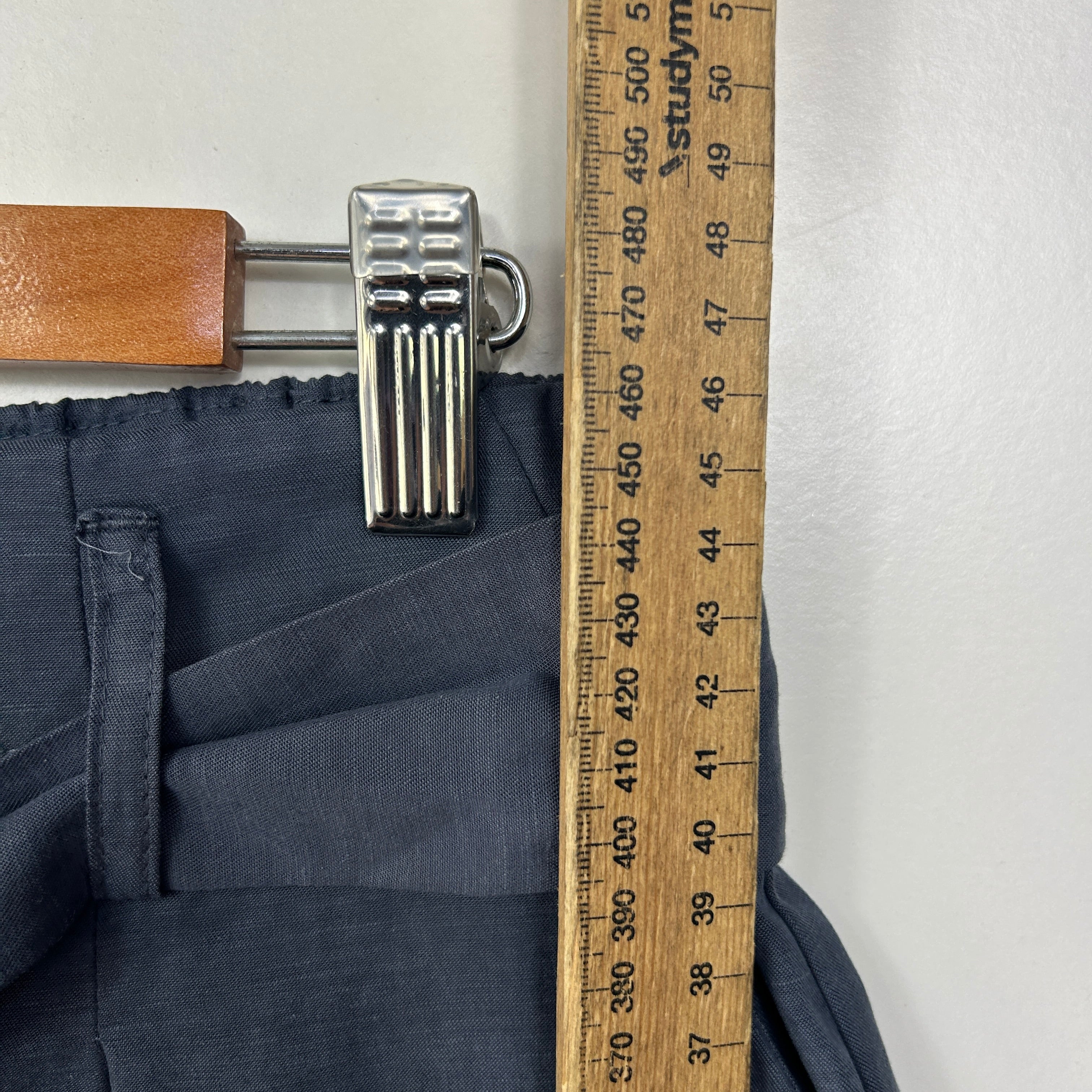 Preview Tencel Navy Blue Shorts - Size 14 - Image 5