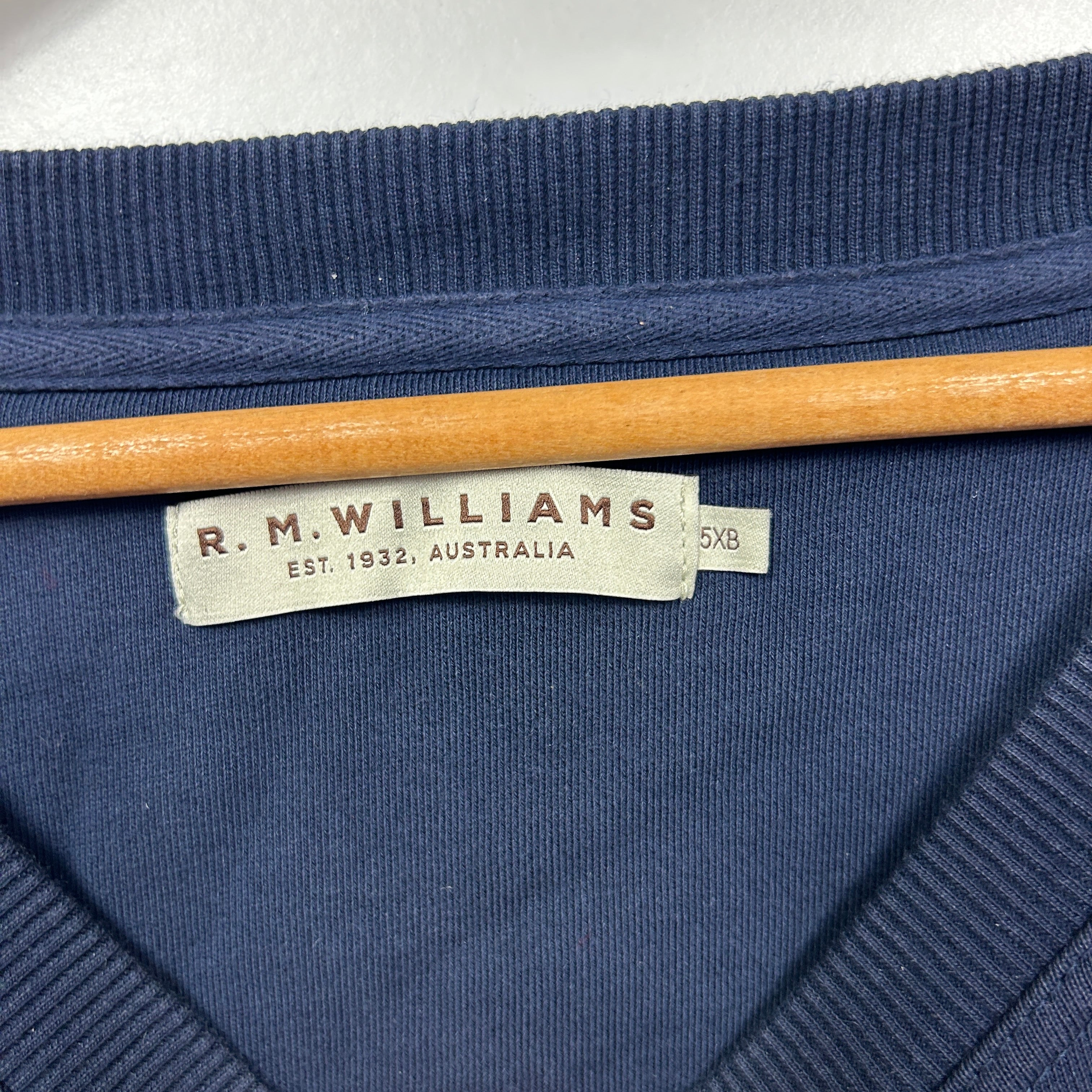 R.M. Williams Navy Embroidered Sweatshirt - Size 5XB - Image 2