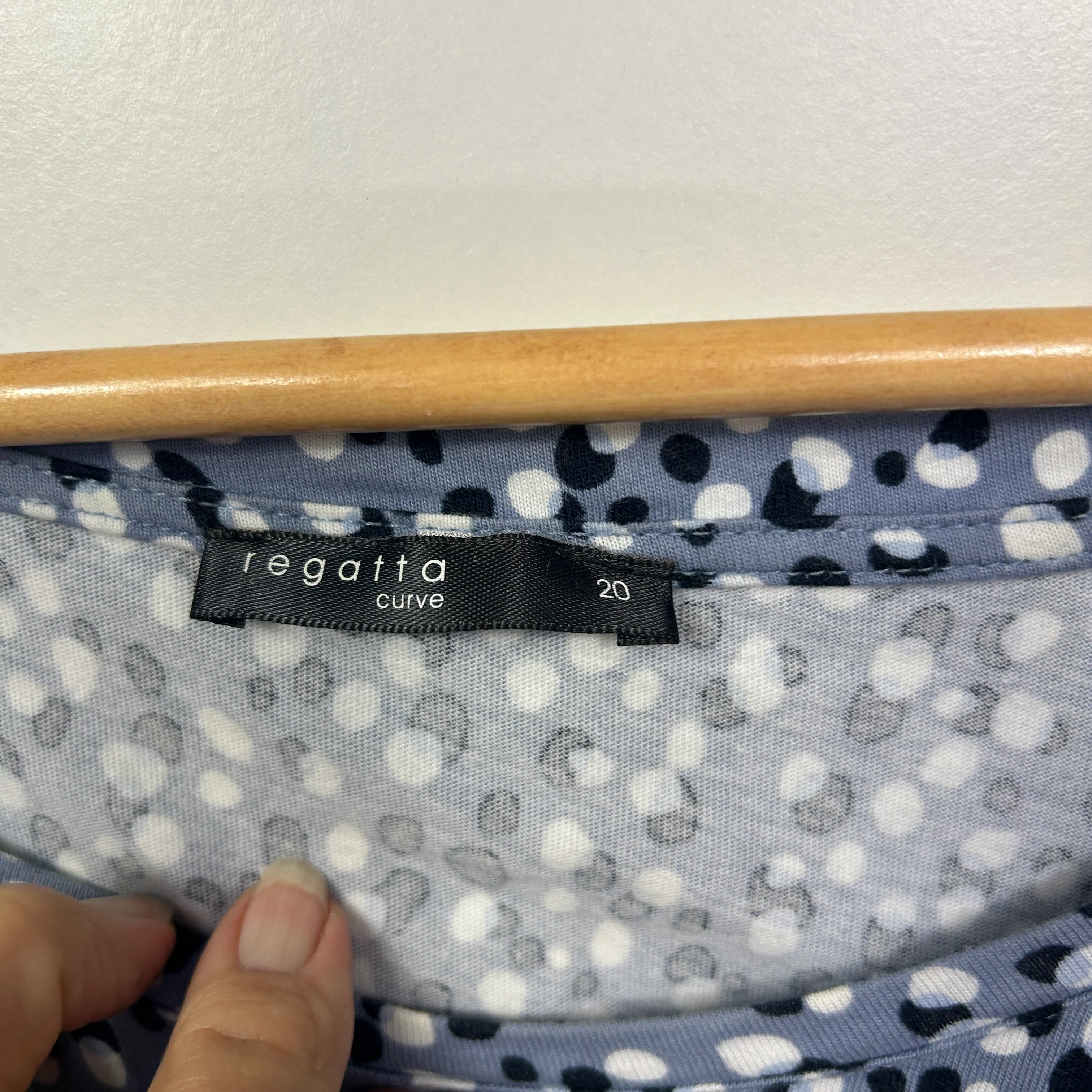 Regatta Curve Blue Grey Spotted Print Top - Size 20 - Image 3