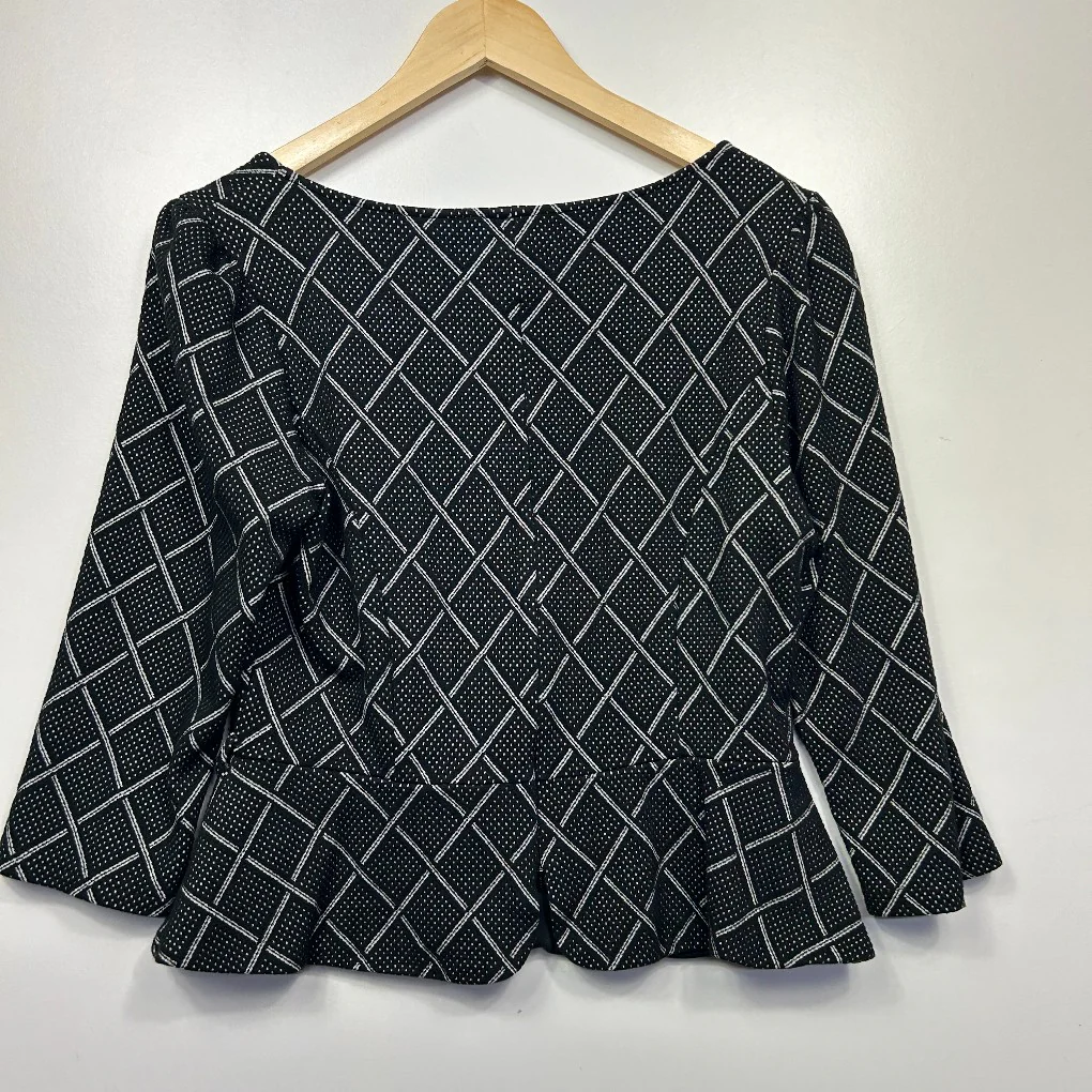Review Black Diamond Check Peplum Top - Size 12 - Image 2