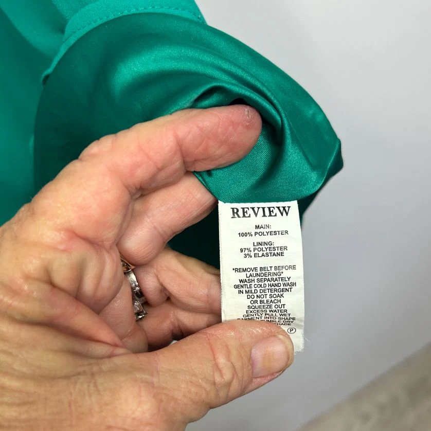 Review Green Sleeveless Dress - Size 16 - Image 3