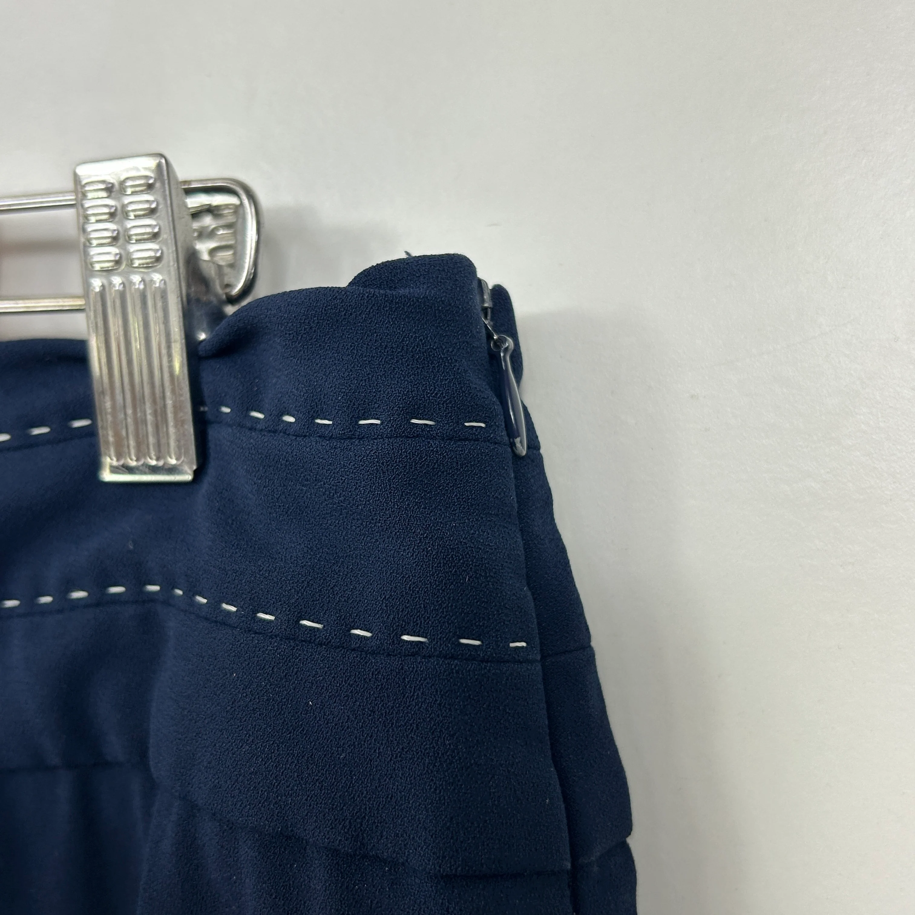 Review Navy Pants - Size 14 - Image 5