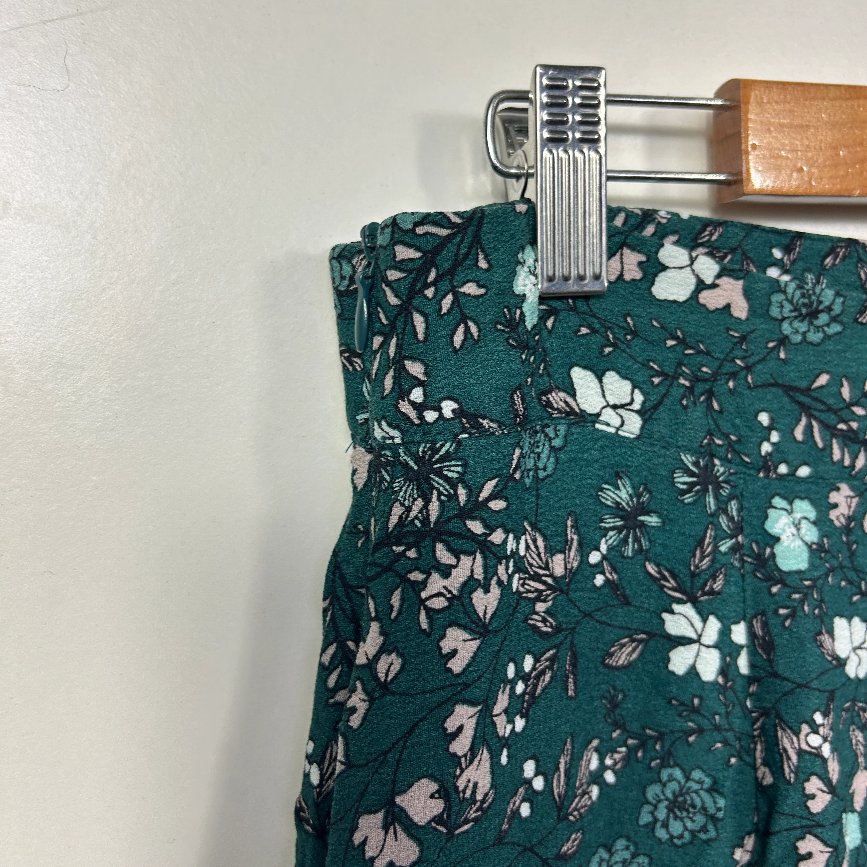 Rivers Green Floral Midi Boho Skirt - Size 16 - Image 4