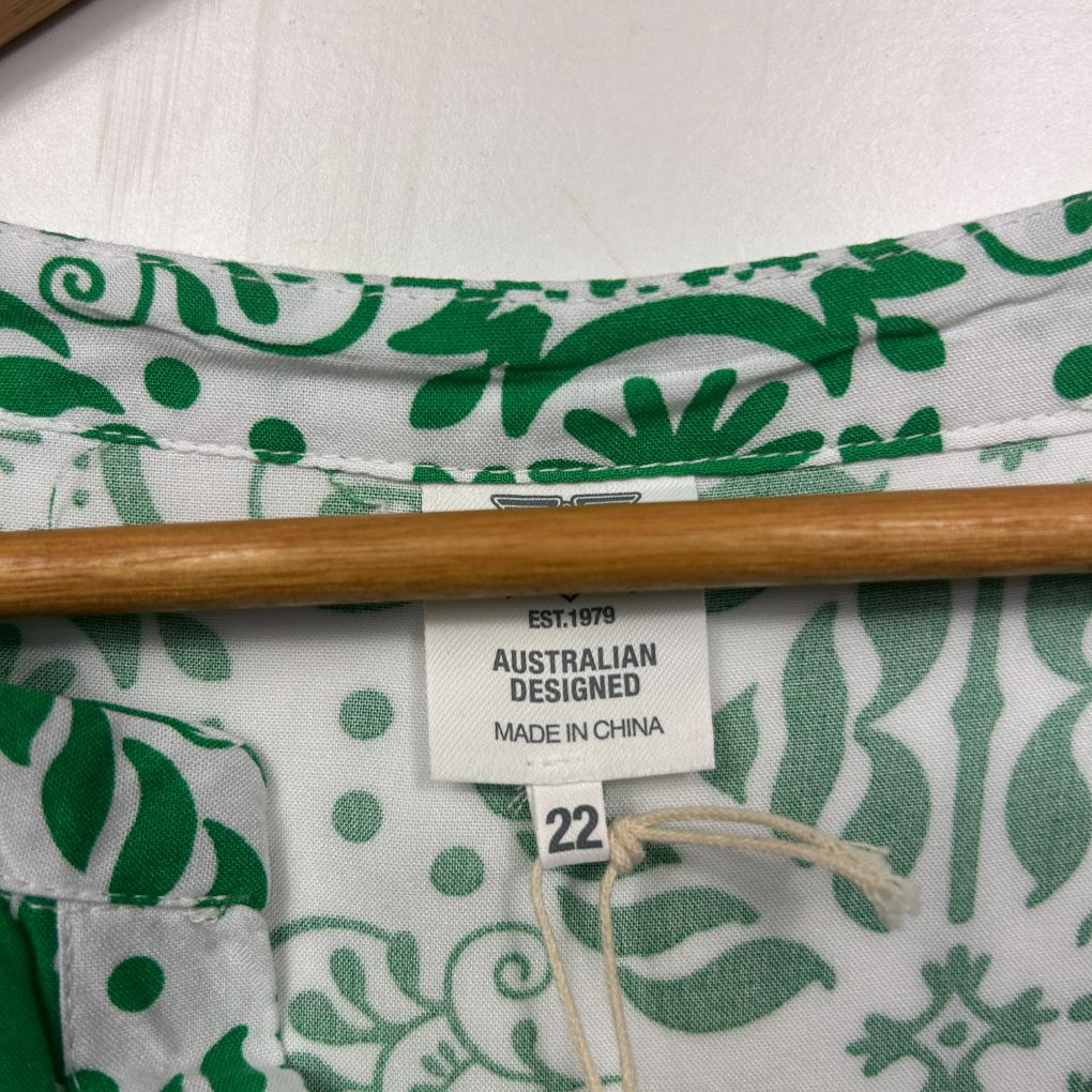 Rivers Green Print Blouse - Size 22 - Image 4