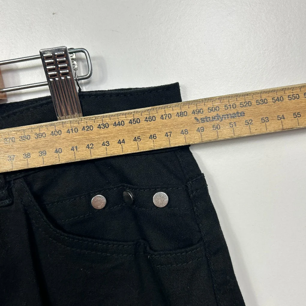 Rockmans Black Shorts - Size 18 - Image 6