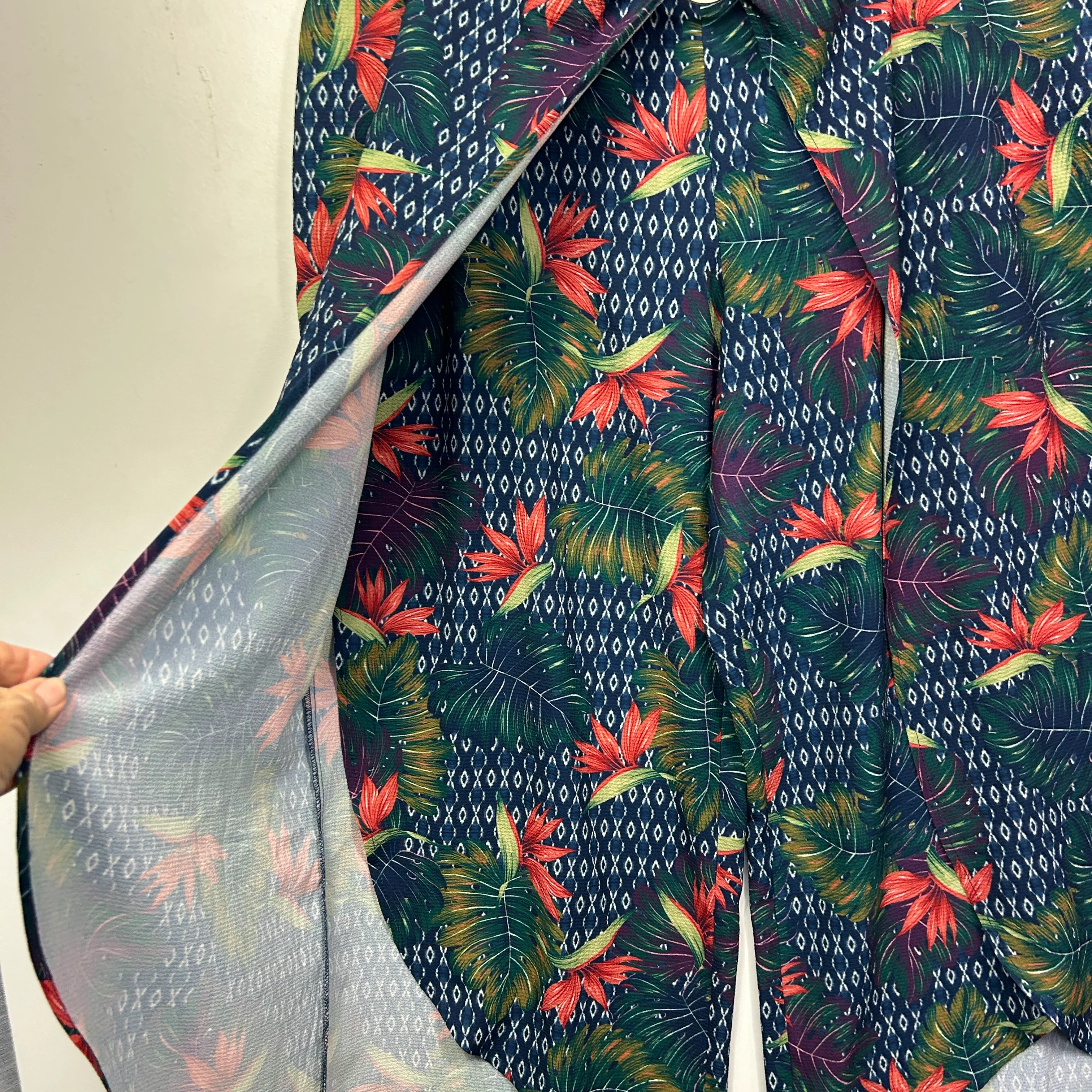Rockmans Navy Blue Tropical Floral Print Culottes - Size 18 - Image 5