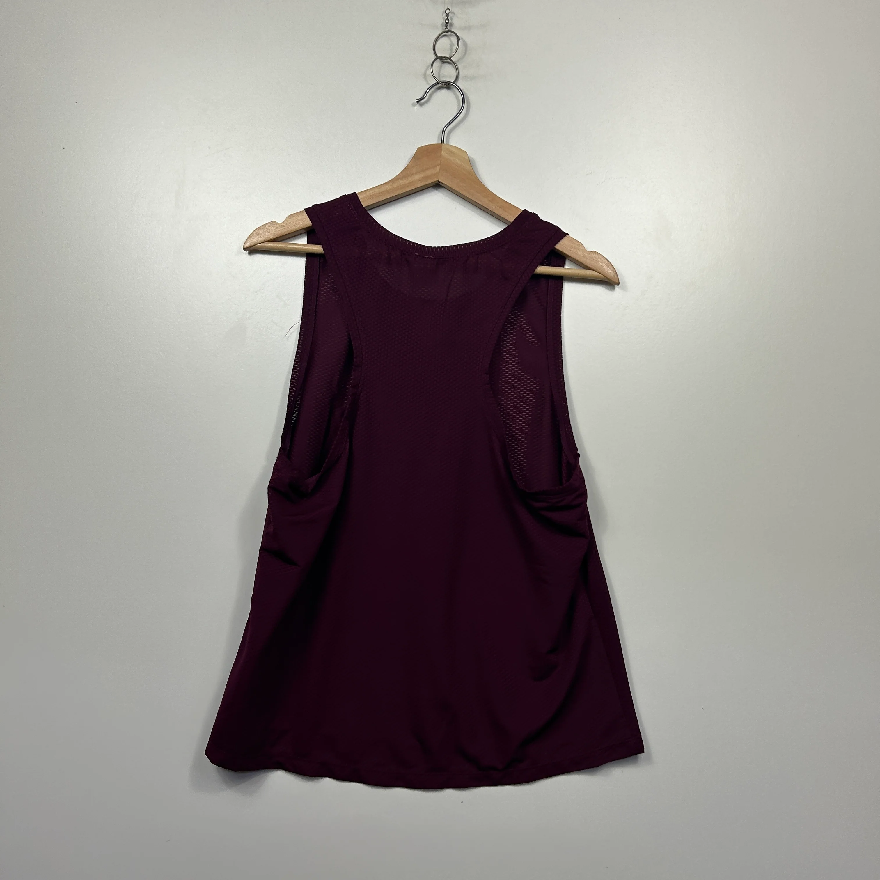 Rockwear Burgundy Textured Sleeveless Activewear Top - Size 14 - Image 5