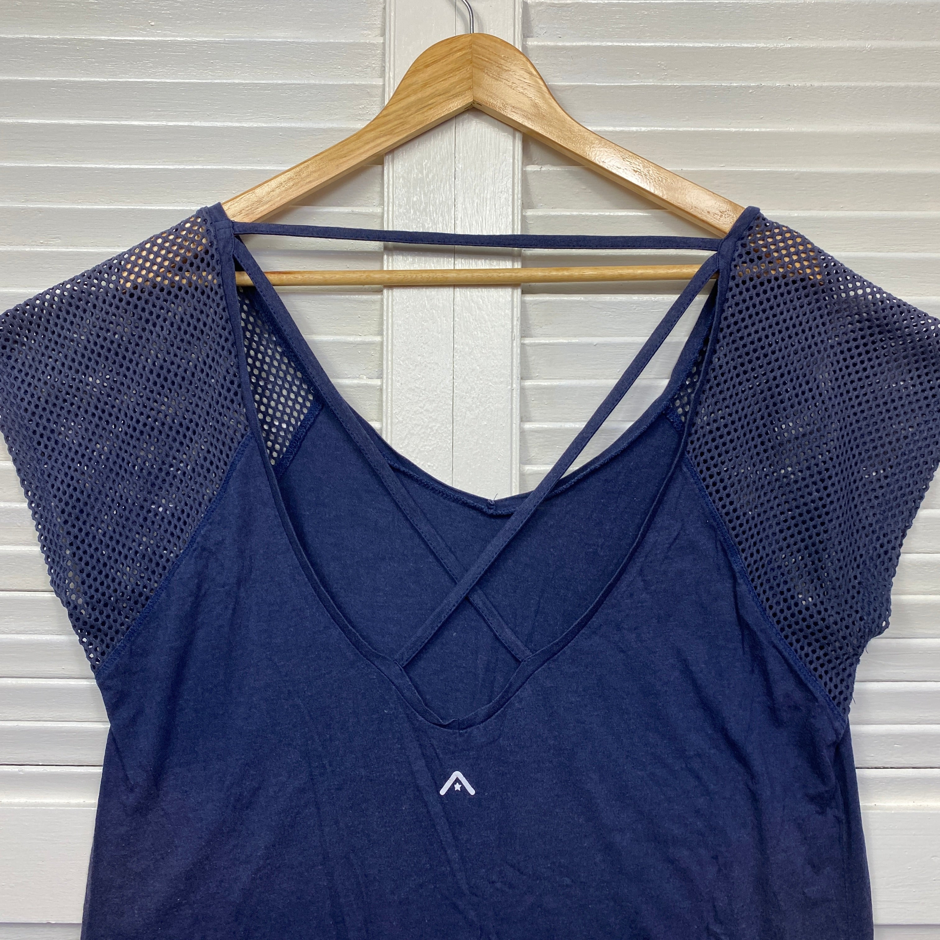 Rockwear Activewear Top Size 14 Navy Short Sleeve - Image 4